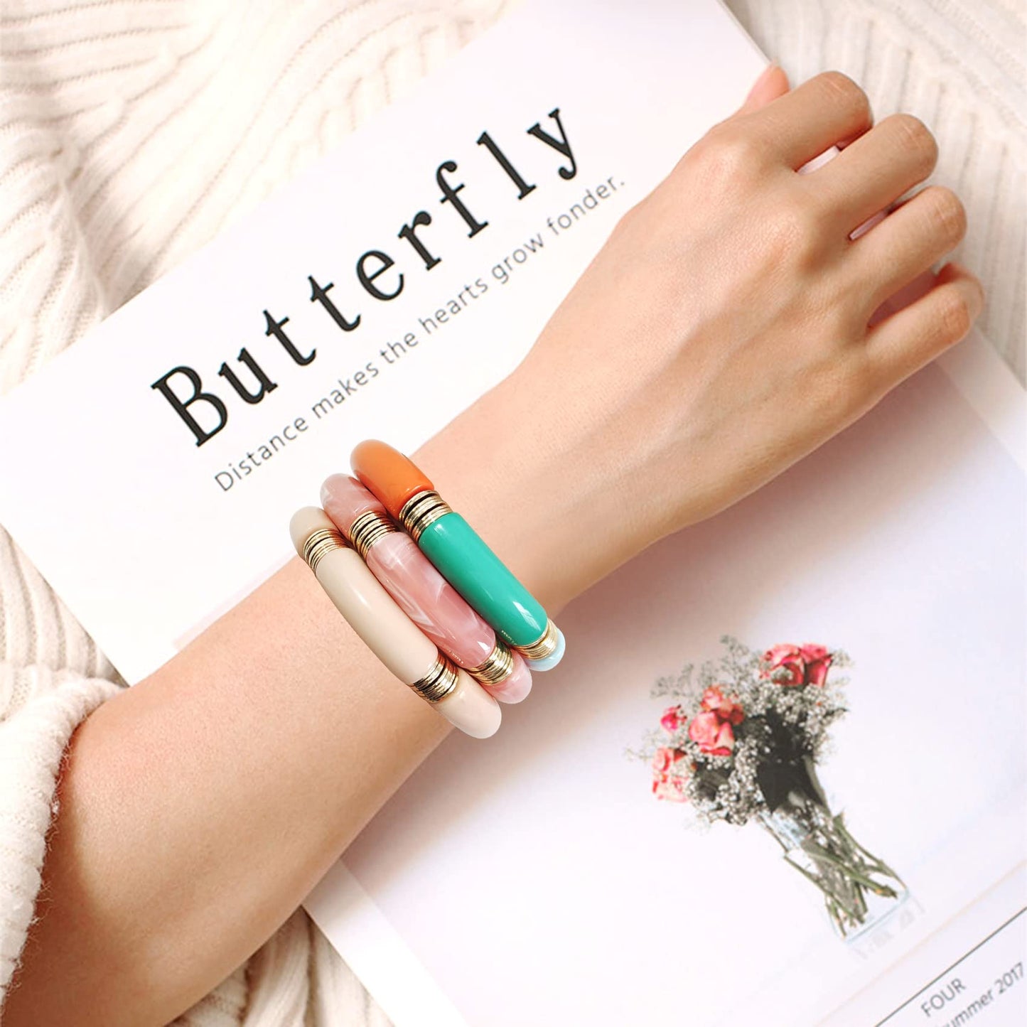 GOOJIDS Simple Beaded Gold Plated Bangles Bracelet Chunky Bamboo Tube Curved Stacking Clear Acrylic Colorful Beads Stretchable Gold Plated Bracelets Set For Women