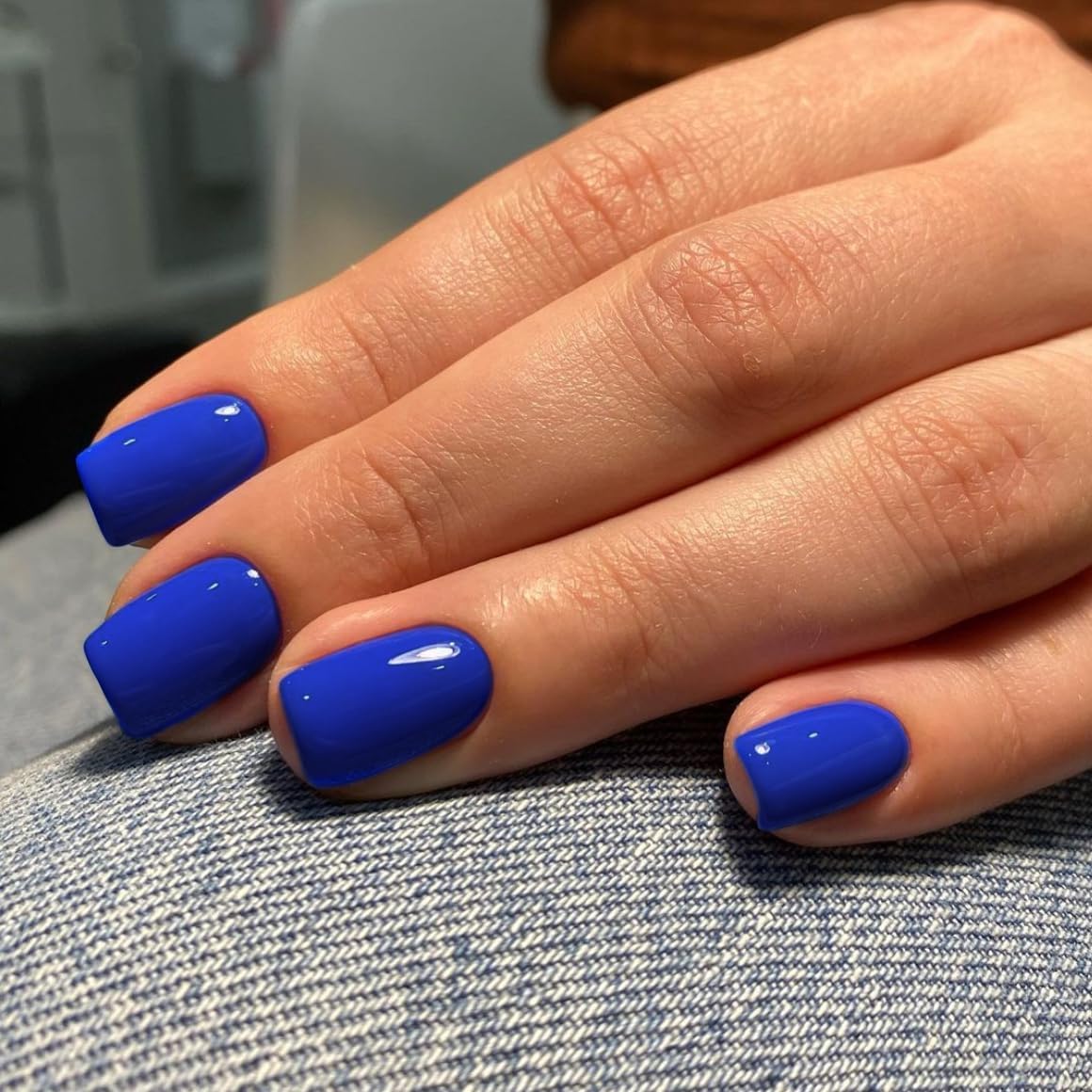 KQueenest Royal Blue Press on Nails Short Medium Square Glue on Nails Set, Solid Dark Fake Nails Short Coffin Acrylic Nails Press on Reusable Gel Nails for Women Finger Decoration in 24 Pcs
