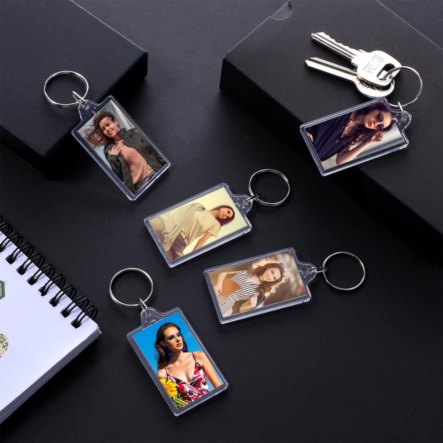 wutfuooo 150 Pack Clear Acrylic Photo Picture Keychain Blank Photo Insert Keyring DIY Personalize Favor