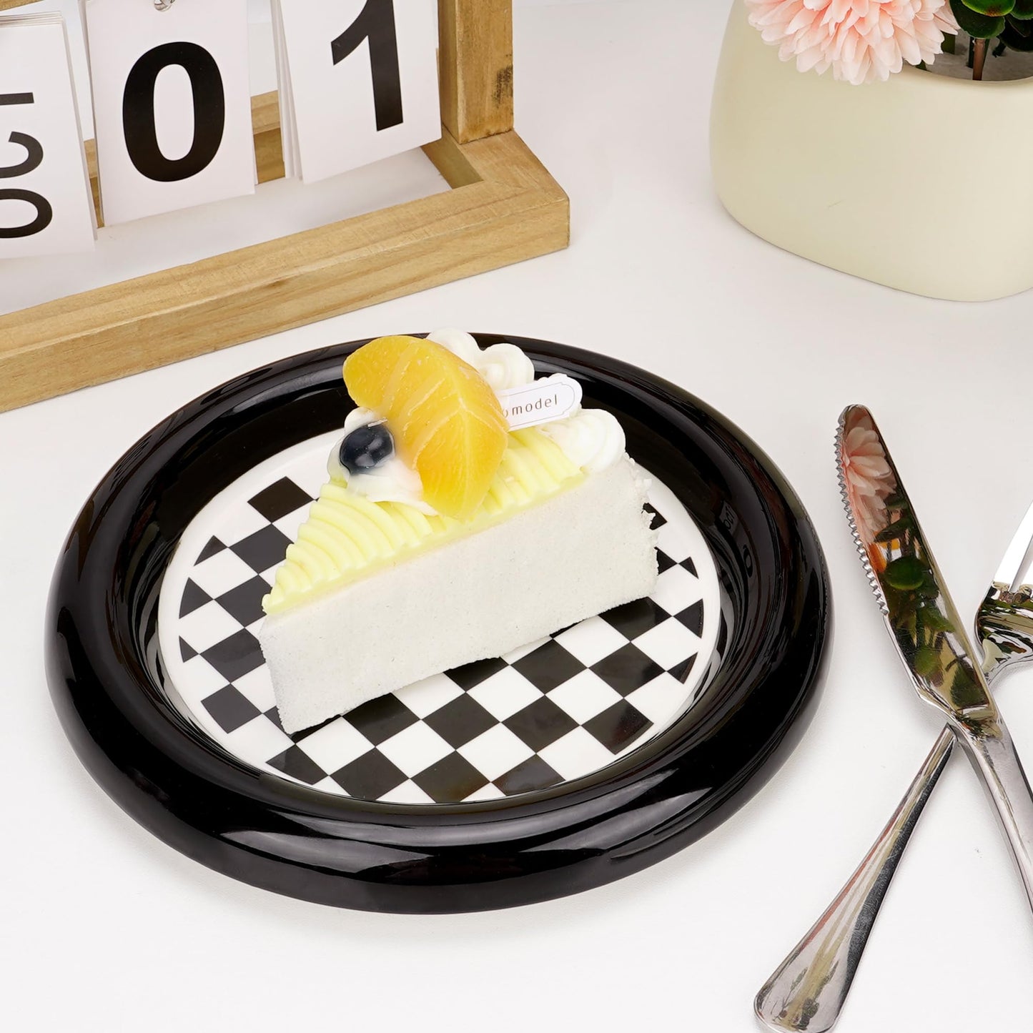 BUNCHBRAVO Checkered Jewelry Tray, Ceramic Minimalist Trinket Dish Organizer for Side Table, Dresser and Entryway Decor, Black and White Plaid