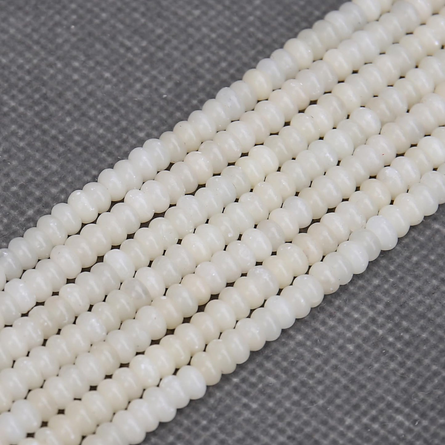 BONNY BOXX 1 Strand (150PCs) Natural 2 * 4mm White Opal Rondelle Beads, Natural Abacus Disk Stone Beads Loose Spacer Gemstone for DIY Bracelet Necklace Jewelry Making