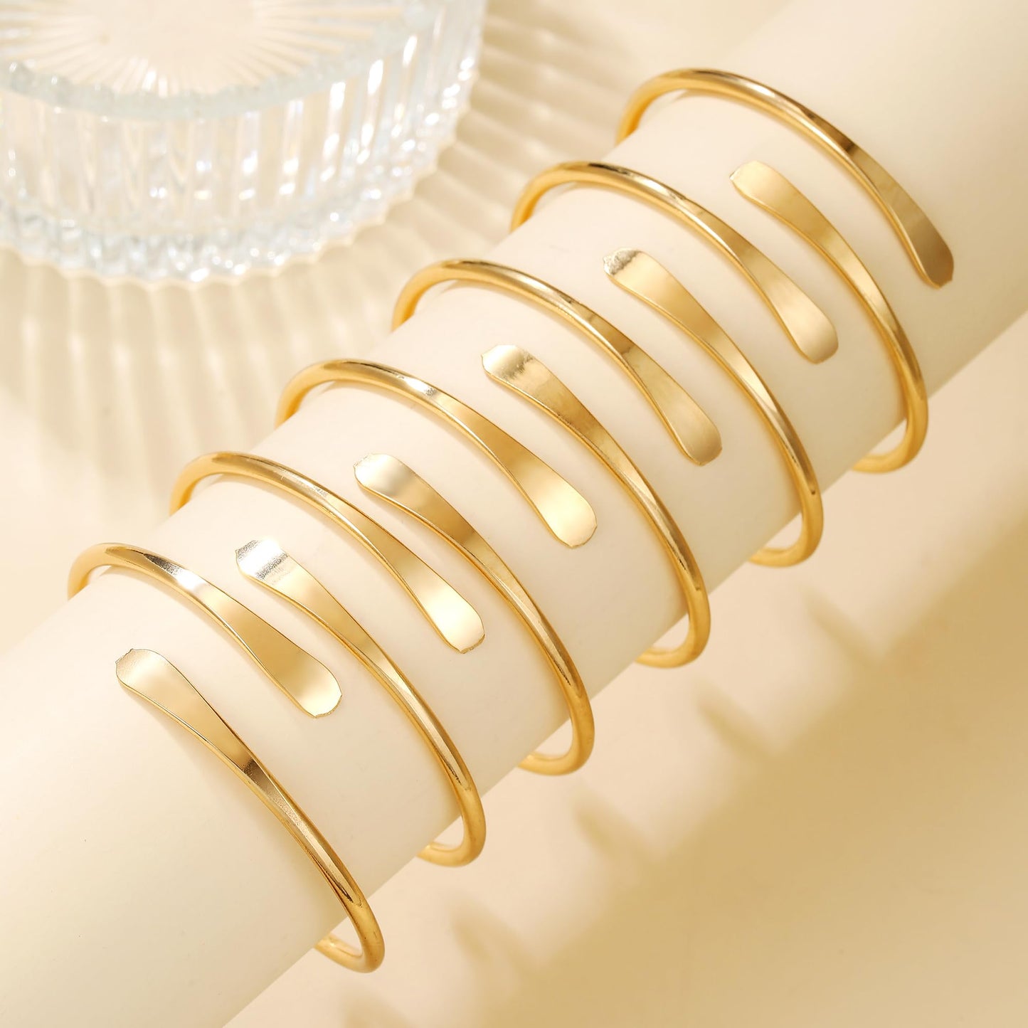 AYWFCBF Gold Cuff Bangles Bracelets for Women, 14k Gold Plated Adjustable Open Cuff Stackable Bracelets Set Boho Jewelry for Women