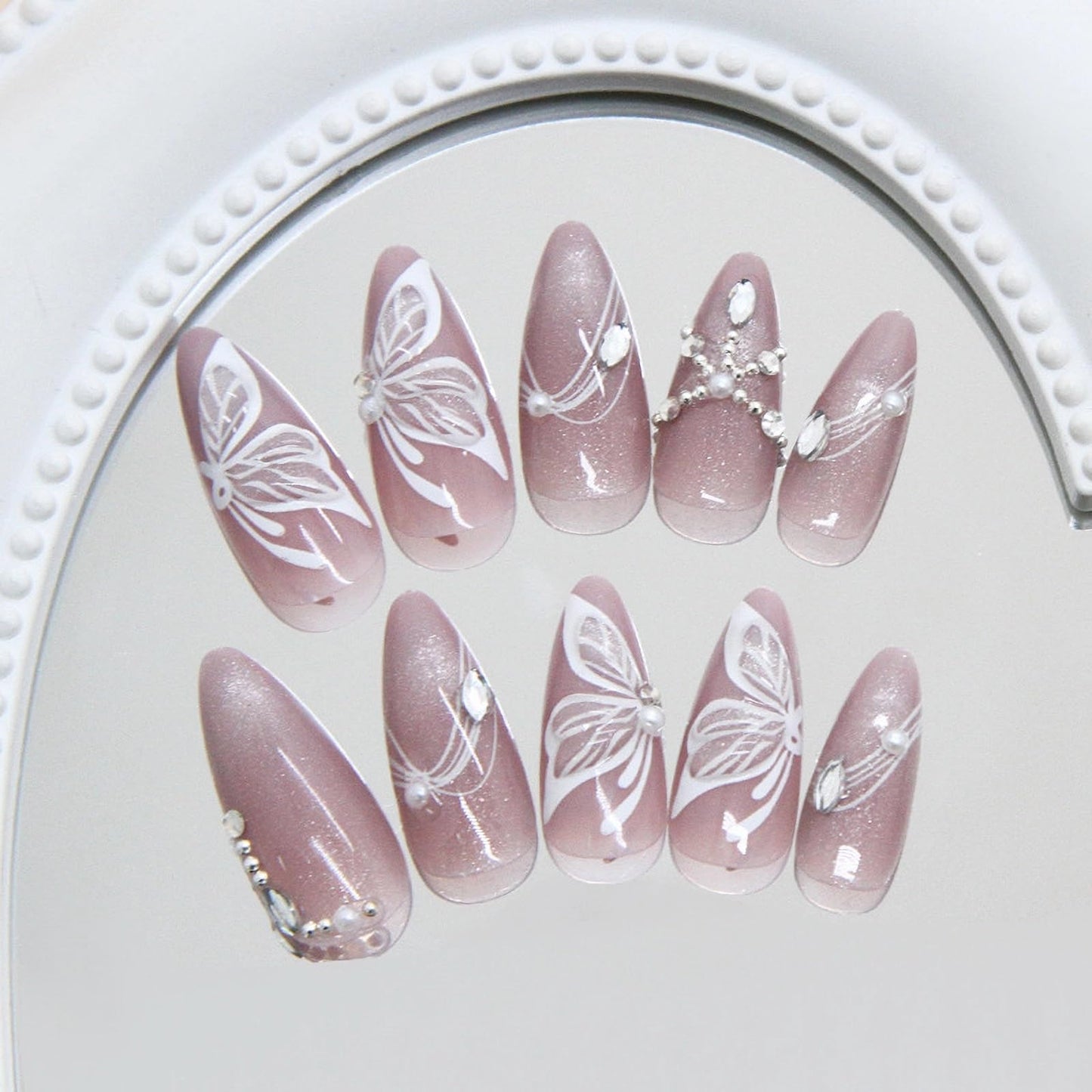MISUD Press on Nails - Medium Almond Fake Nails with Cat Eye Acrylic Butterfly Rhinestone Design 24 pcs