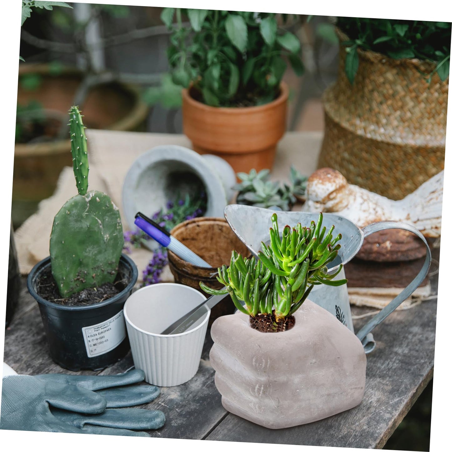 KONTONTY Fist Shape Cement Flower Pot Succulent Planter Indoor Outdoor Decorative Hand Shaped Plant Container for Home Balcony Patio