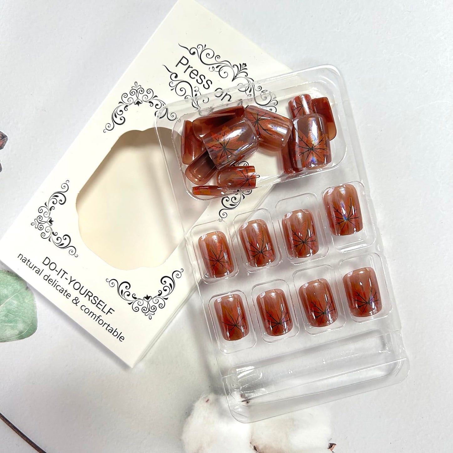 Thanksgiving Press on Nails Short Length Maple Leaves Square Brown French Acrylic Reusable Full Cover Glossy Coffin Fall Glue on Festival 24Pcs