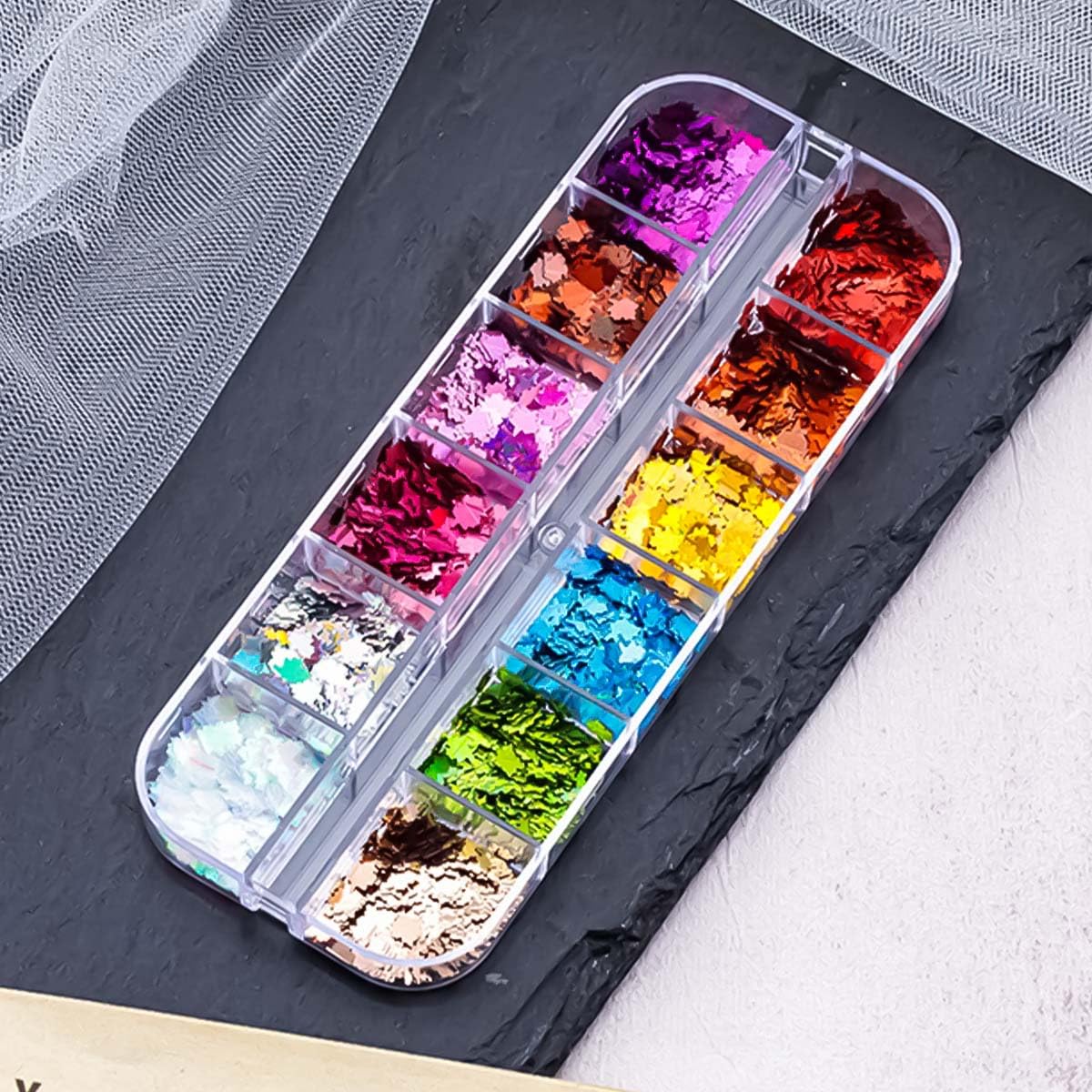 2 Boxes Maple Leaf Glitter Nail Art Sequins 3D Fall Leaves Glitters Flakes Autumn Nail Art Glitter Sequins Holographic Glitter Design Nail Supplies for Women DIY Manicure Accessories Decorations
