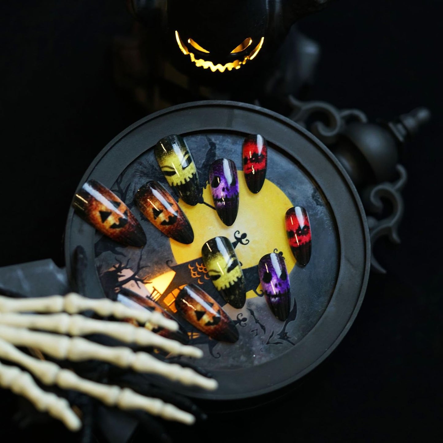MISUD Press on Nails - Medium Almond Fake Nails with Goth Black Acrylic Halloween Ghost Design 24 pcs