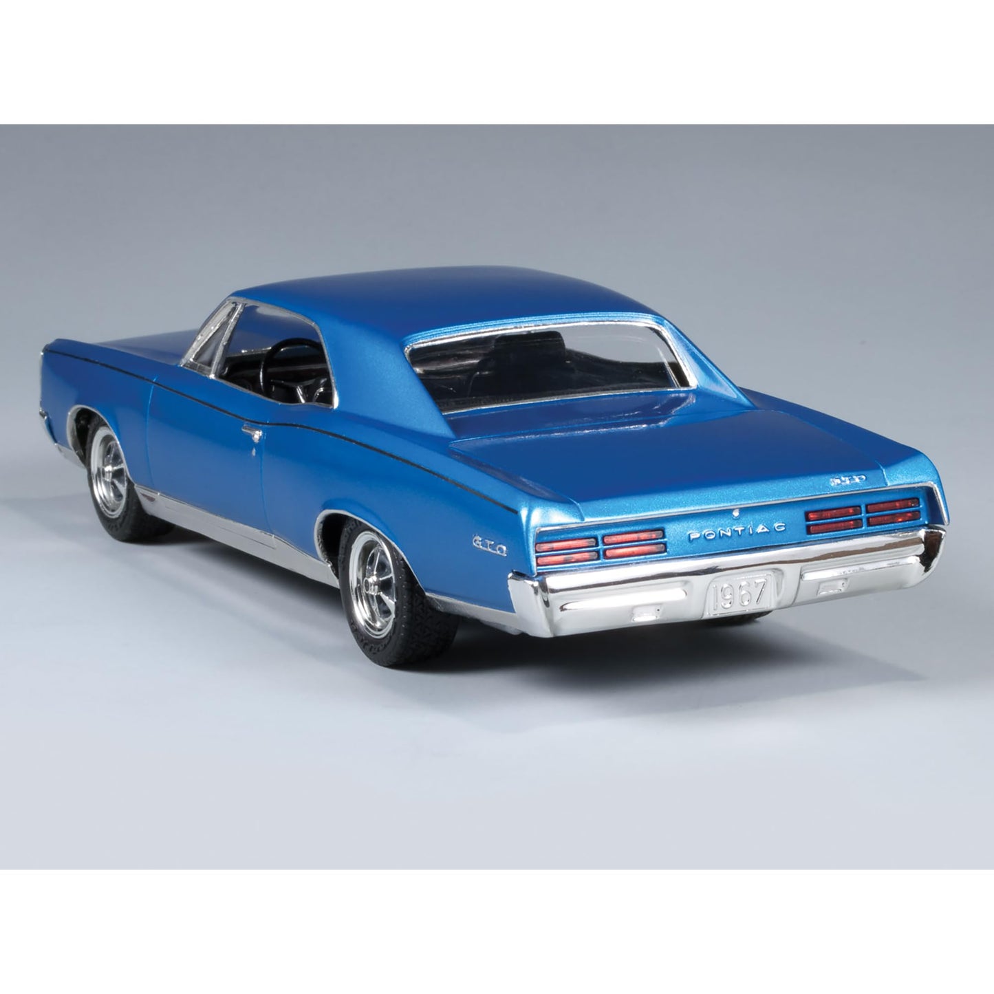 MPC: 1:25 Scale Model Kit - 1967 Pontiac GTO - Blue, 85+ Parts - Skill Level 2, Authentic Vehicle Building Kit, Replica Classic Car, Age 14+