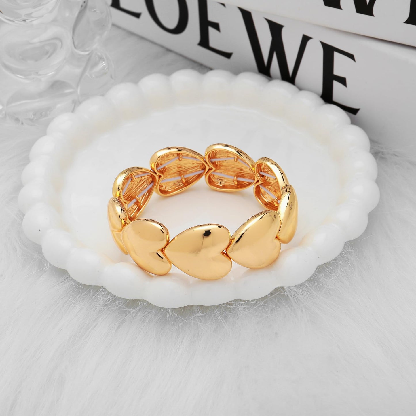WOWORAMA Gold Heart Bangle Bracelet for Women Love Heart Stretch Bangles Thick Chunky Heart Bracelet Adjustable Statement Gold Bracelet