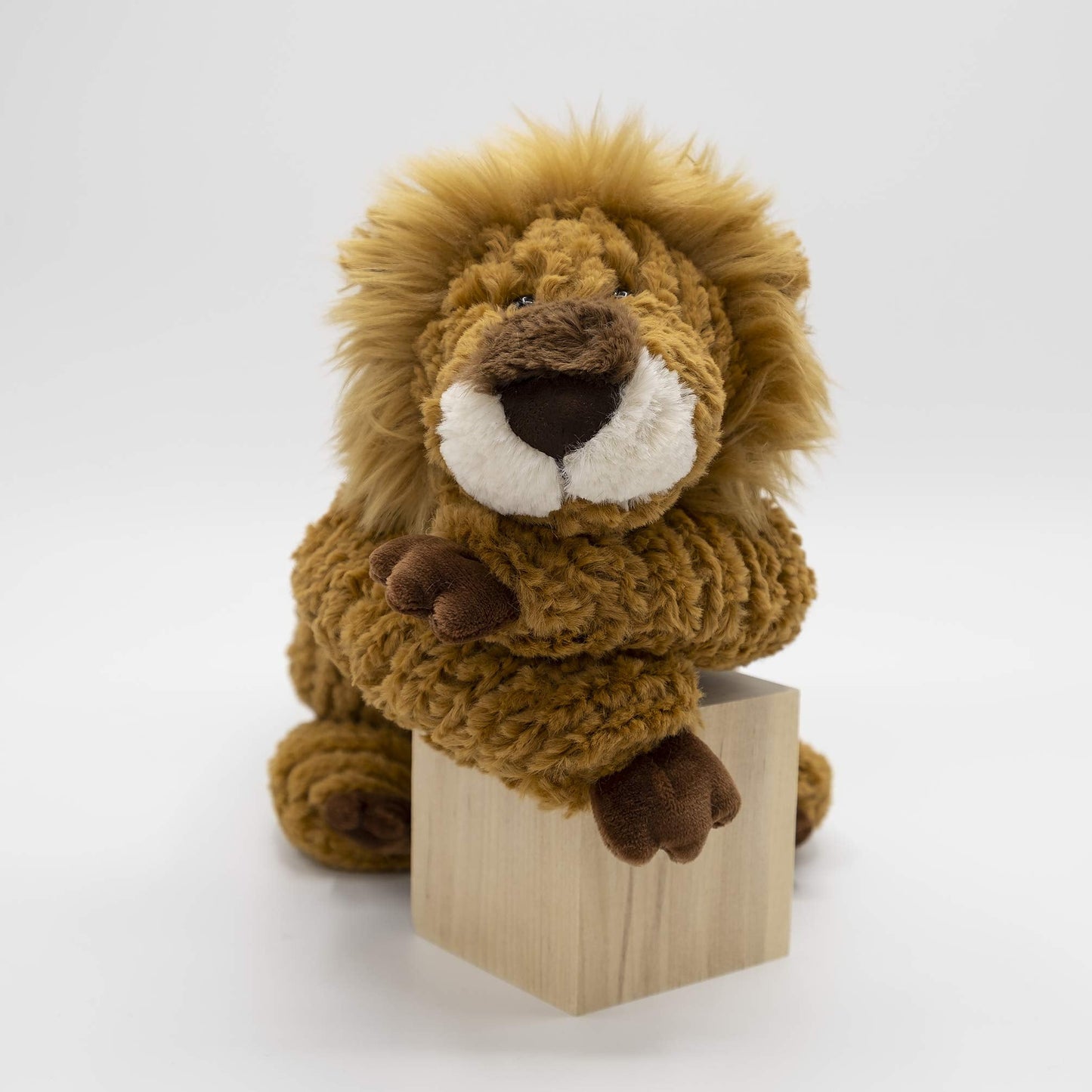 Mary Meyer Stuffed Animal Cozy Toes Soft Toy, 17-Inches, Lion