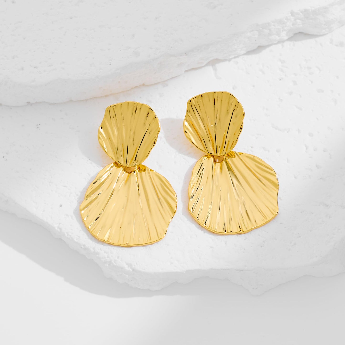 FILMOON Gold Plated Earrings Dangle Shell Earring for Women Fan-shaped Earrings Fashion Statement Jewelry