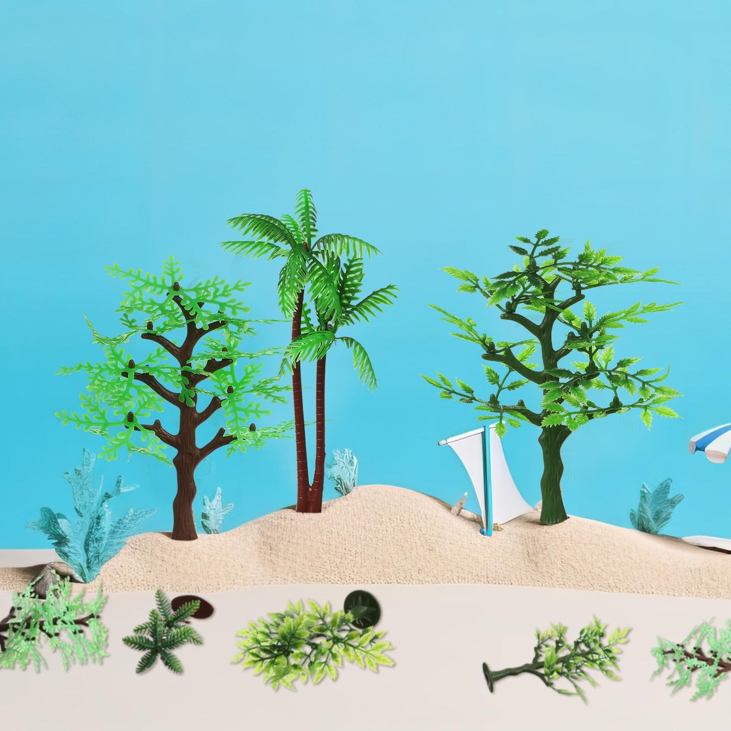 Janinka 24 Pcs Mini Toy Jungle Trees Plastic Model Coconut Trees Figurines with Base Cake Decoration Rainforest Diorama Supplies Scenery Architecture for Craft, Building, Scenery Landscape, 4 Styles