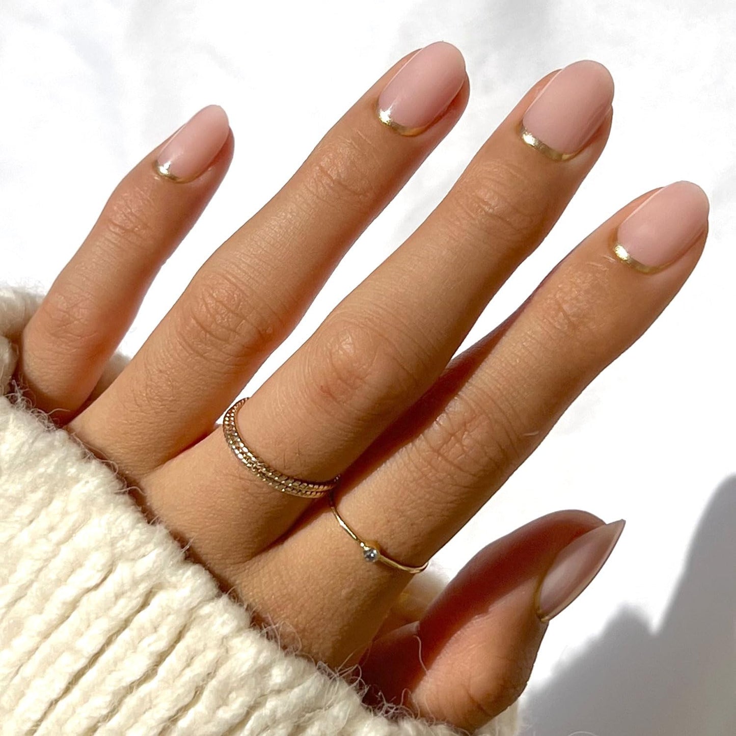 Glamnetic Press-On Nails Bundle - Creamer, Goal Digger & Winter Storm | Neutral Ombre Round | Glossy, Semi-Transparent, Round | Holographic Short Almond Nails | Reusable