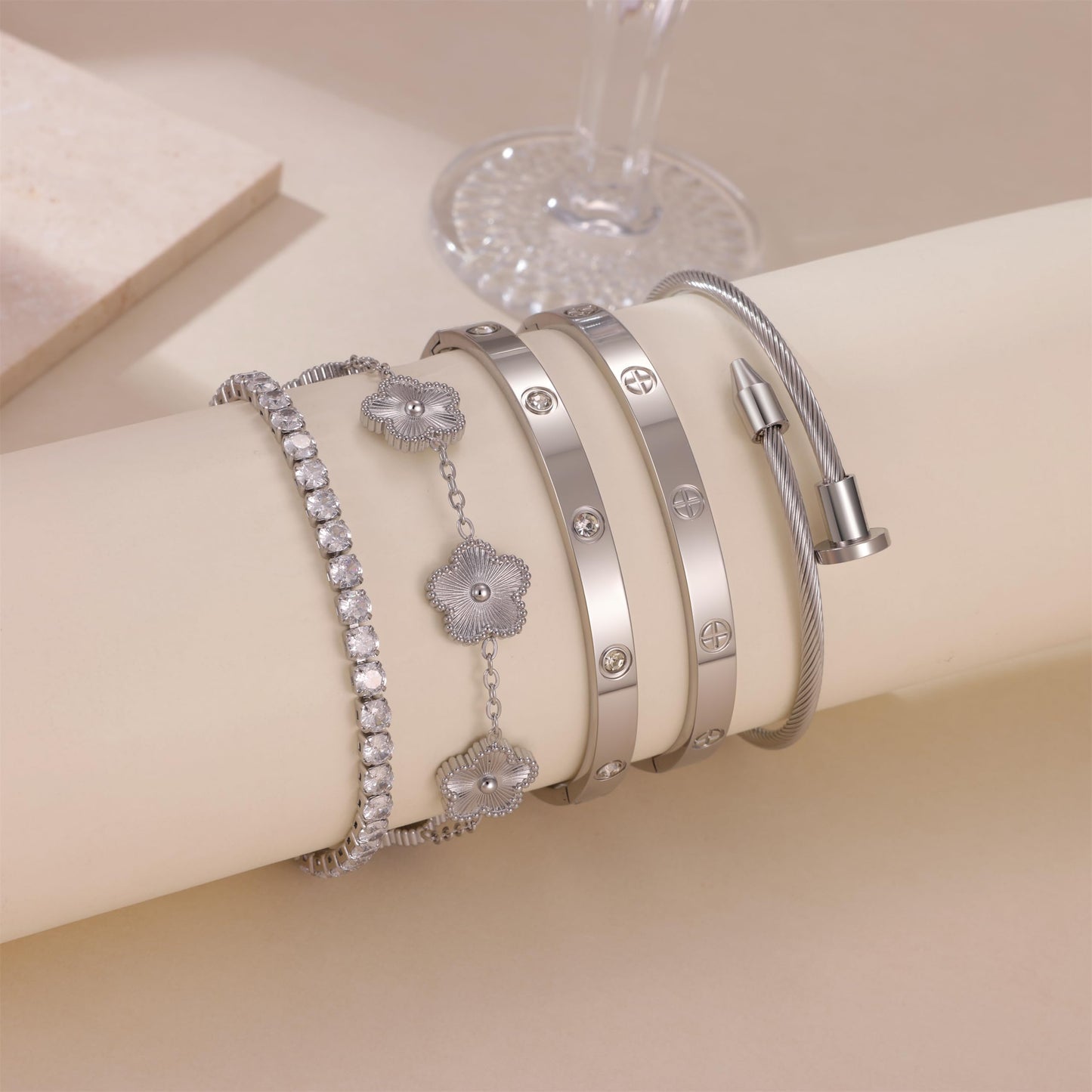 RIVOWMKI 18K Gold Plated Bracelet Set for Women, Sparkling CZ Bangle Adjustable Tennis Bracelet, Stackable Clover Jewelry, Non Tarnish Non Fade Long Lasting Shine for Client Meeting Afternoon Tea