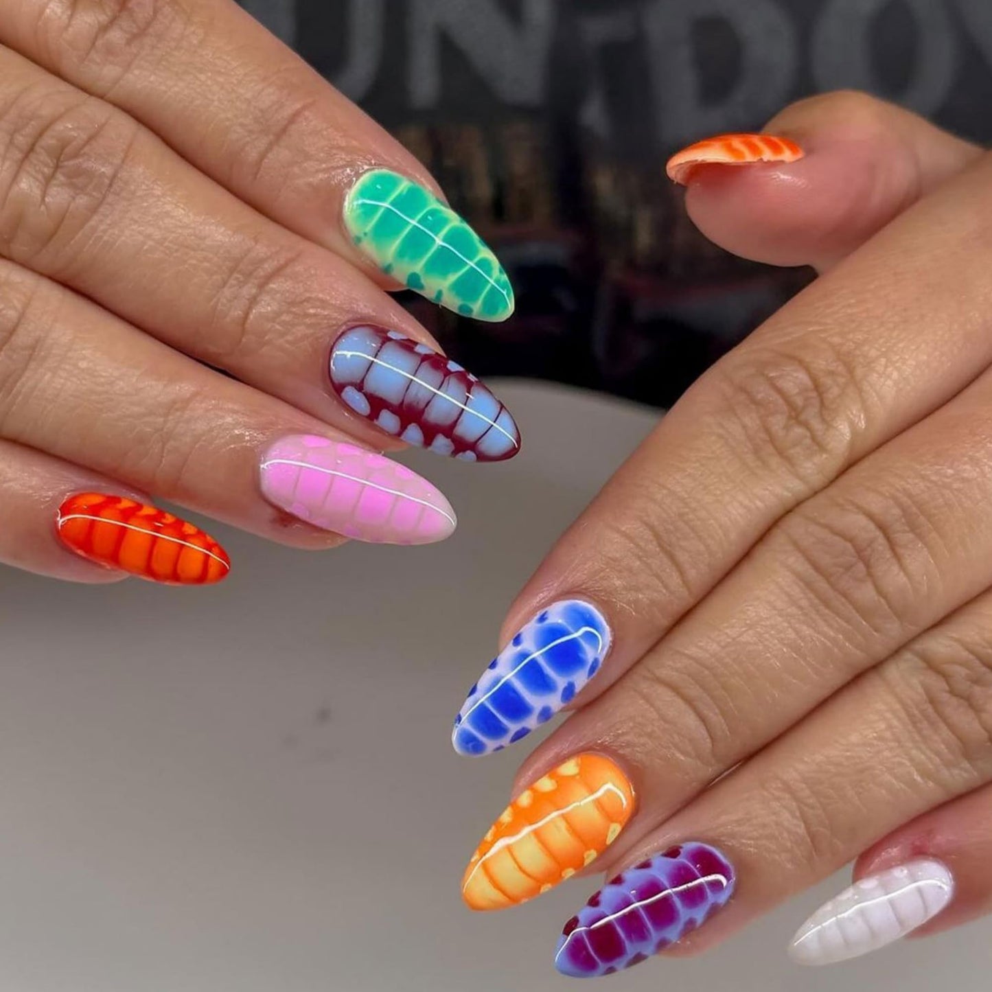 octoswave Press on Nails Medium Almond Fake Nails Cute Artificial Nail Green Blue Pink Stick on Nail for Women 24pcs