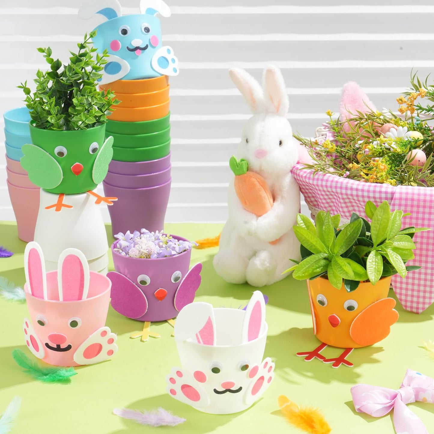 HFYZZ 24 Sets Easter DIY Flower Pots Crafts Kit Include Spring Bunny, and Little Chick Felt Sticker with 24 Flower Pots for Spring Easter Party Decorative Supplies