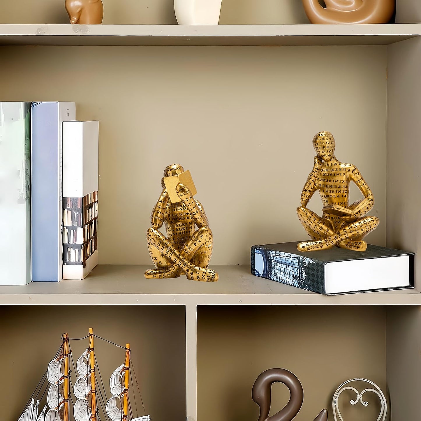 Antique Gold Reading Thinker Statue, Set of 2 Bookshelf Decor Abstract Art Thinker Sculptures, Modern Aesthetic Figurine Home Decoration Ornaments for Living Room Office Shelf Coffee Table Desk Decor