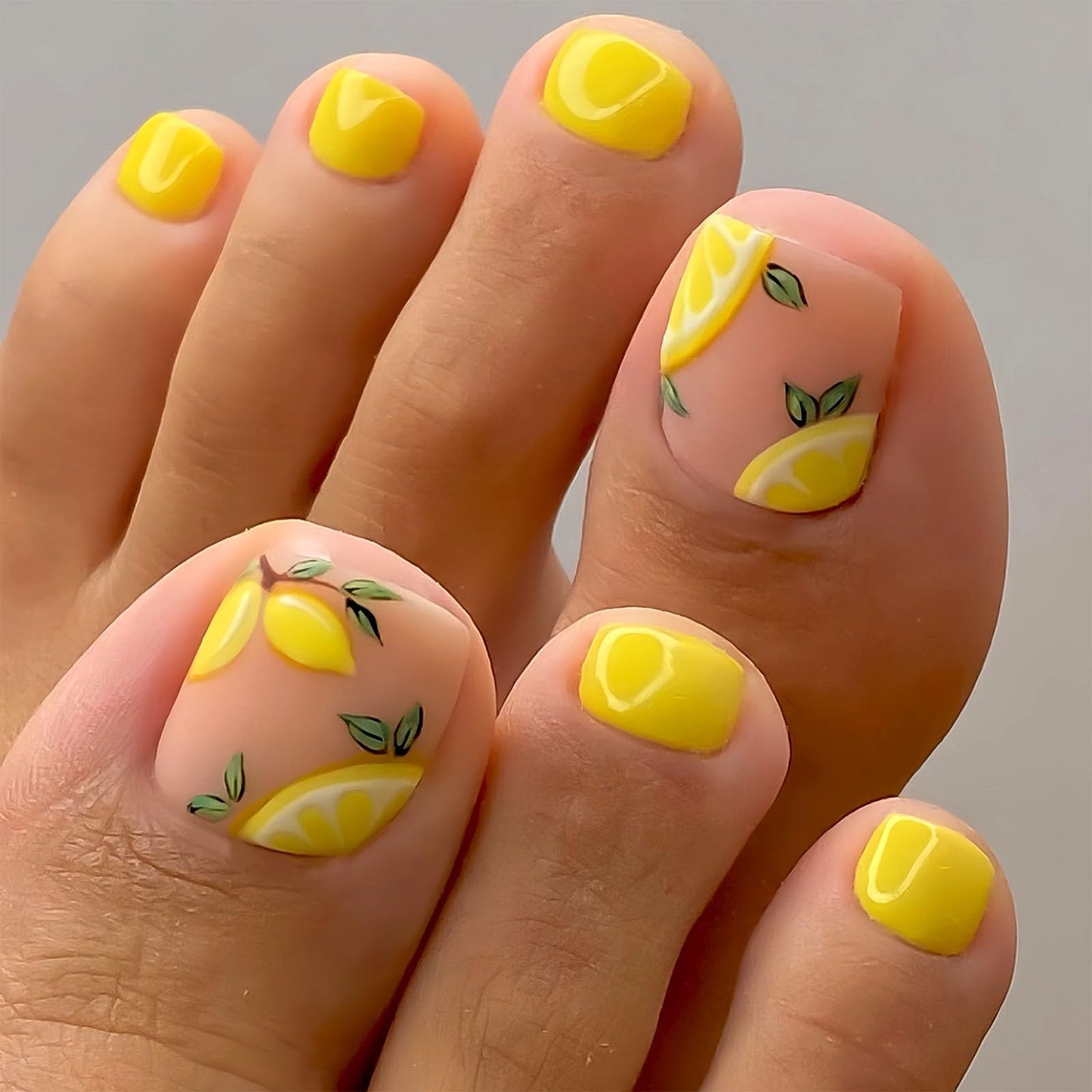 Summer Press on Toenails Pink Fake Toe nails with Yellow Lemon Pattern Design Short Square Toe nails Press ons Acrylic Stick on Toenails for Women 24Pcs