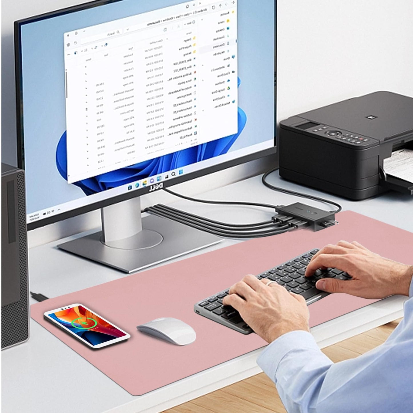 Desk Mat with Wireless Charging, Pink Mouse Pad with Wireless Charger, Desk Pad Matt for Desktop, Mousepad Gaming Large Mouse Pad, Leather Compute for Keyboard and Mouse, 32" x 16"
