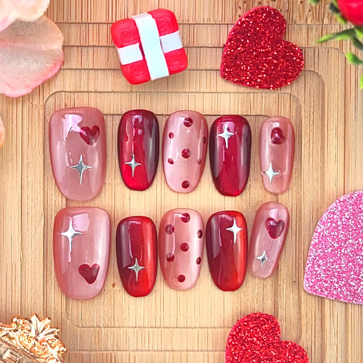 10Pcs Valentines Press on Nails Short Oval Fake Nails Cute Polka Dots Star Designs Artificial Acrylic Glue on Nail Romantic Heart False Nails Glossy Full Cover Red Stick on Nail for Women Manicure