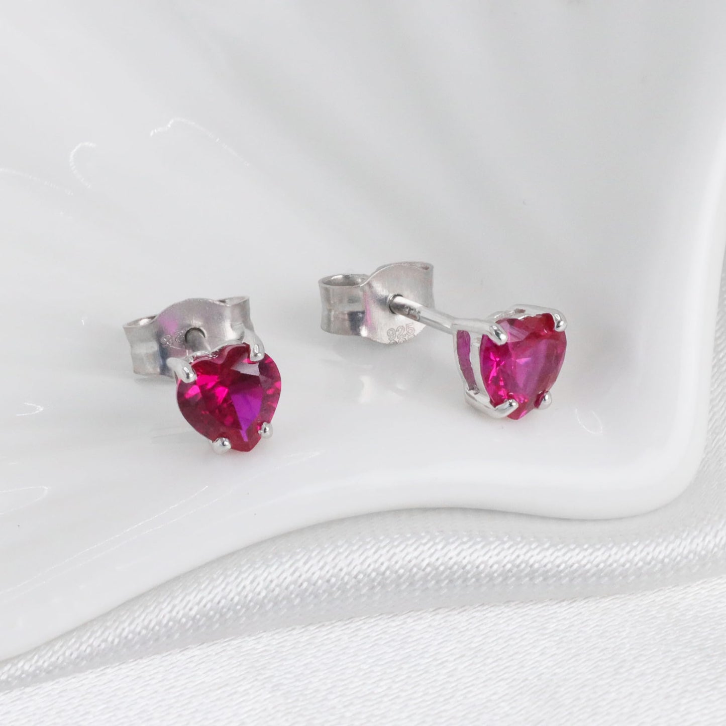 Belinda Jewelz - Heart Stud Earrings, 5mm Cubic Zirconia Heart Earrings with Prong Setting, 925 Sterling Silver Earrings Studs, Ruby Red Stud Earrings for Women