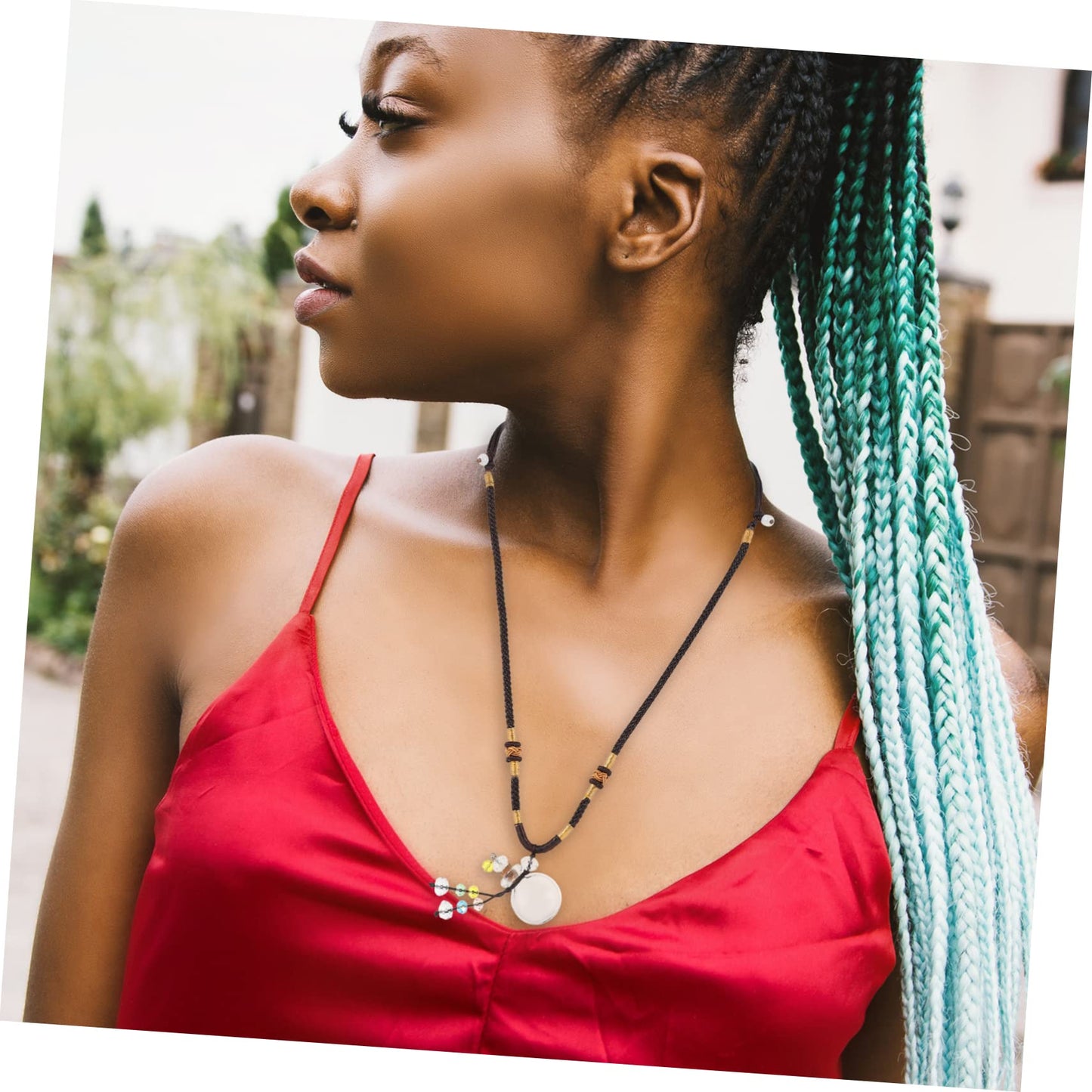 FRCOLOR 1Pc Aromatherapy Essential Oil Necklace with Bottle Pendant Diffuser Pendant for Fashionable Air and Style for Women and Moms