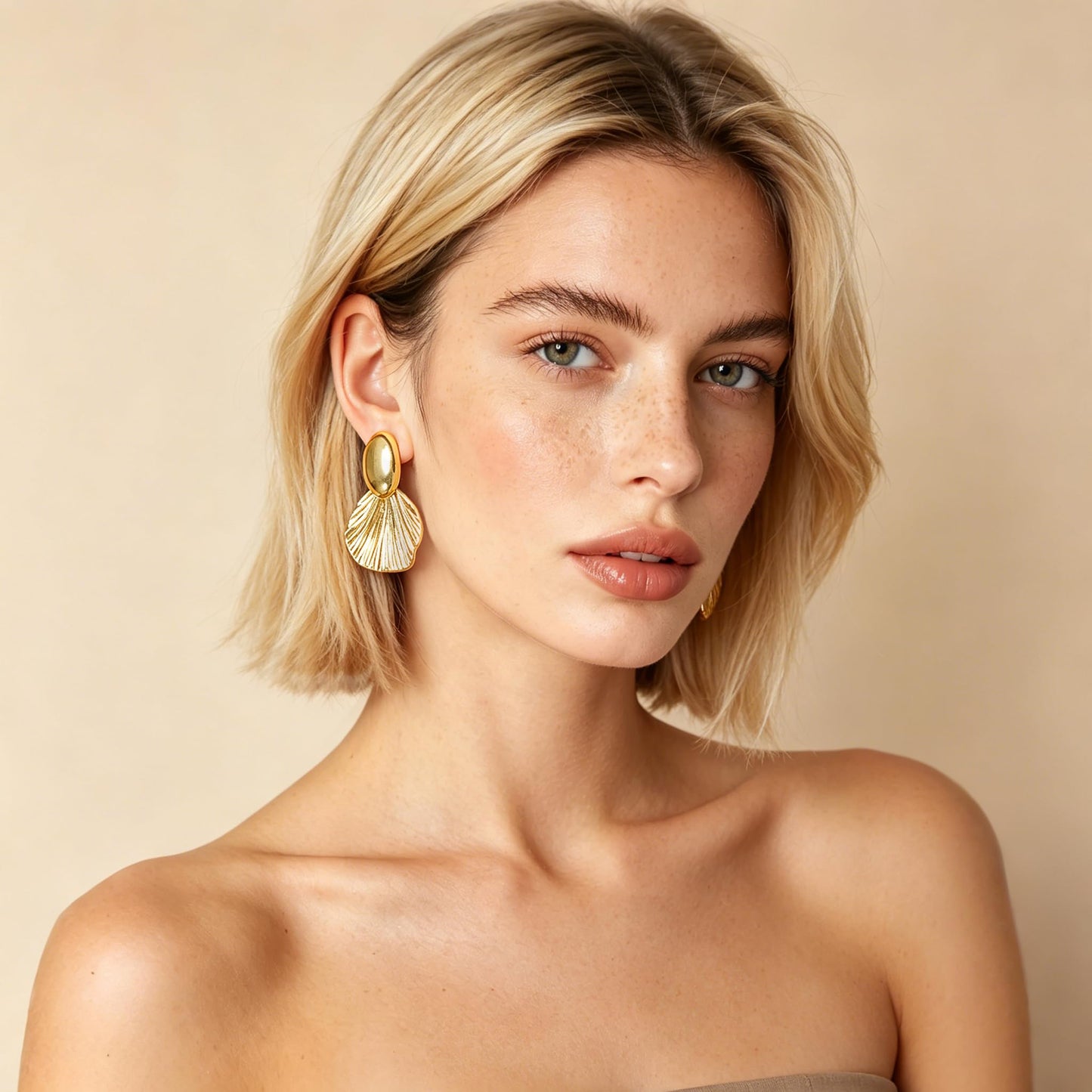 FILMOON Gold Earrings for Women Chunky Dangle Shell Fan-Shaped Statement Drop Earrings Gold Plated Fashion Jewelry