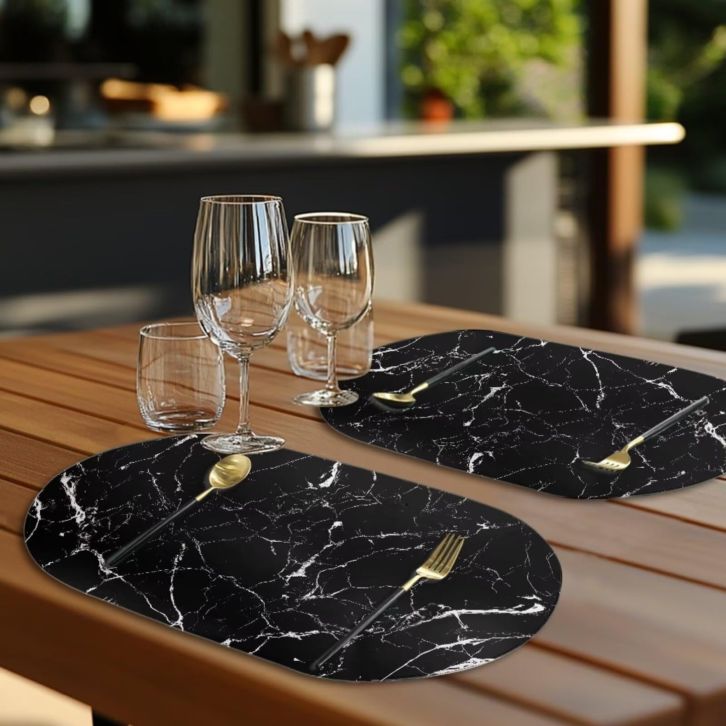 Qehuruxo Marble 4 Piece Placemat Set Waterproof Easy to Wipe Clean Place Mats PU Leather Placemats Heat Resistant Dining Table Placemat Dinner Table Protector