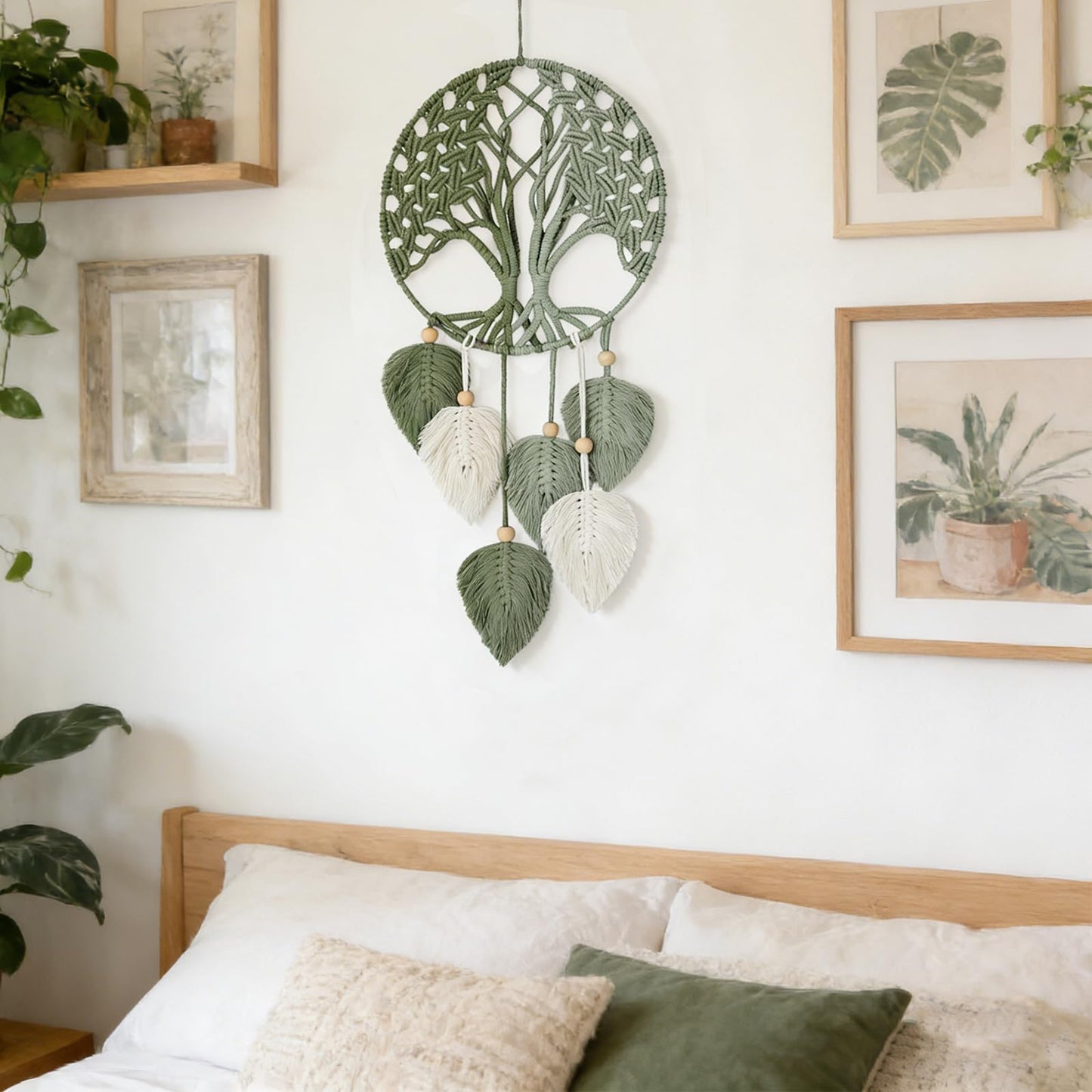 GYHPD Large Handmade Macrame Wall Hanging, Boho Macrame Wall Decor, Boho Wall Art, Rustic Bohemian Home Decor for Living Room Bedroom, Handmade Enthusiast Gift, Aesthetic Housewarming Gift for Mom