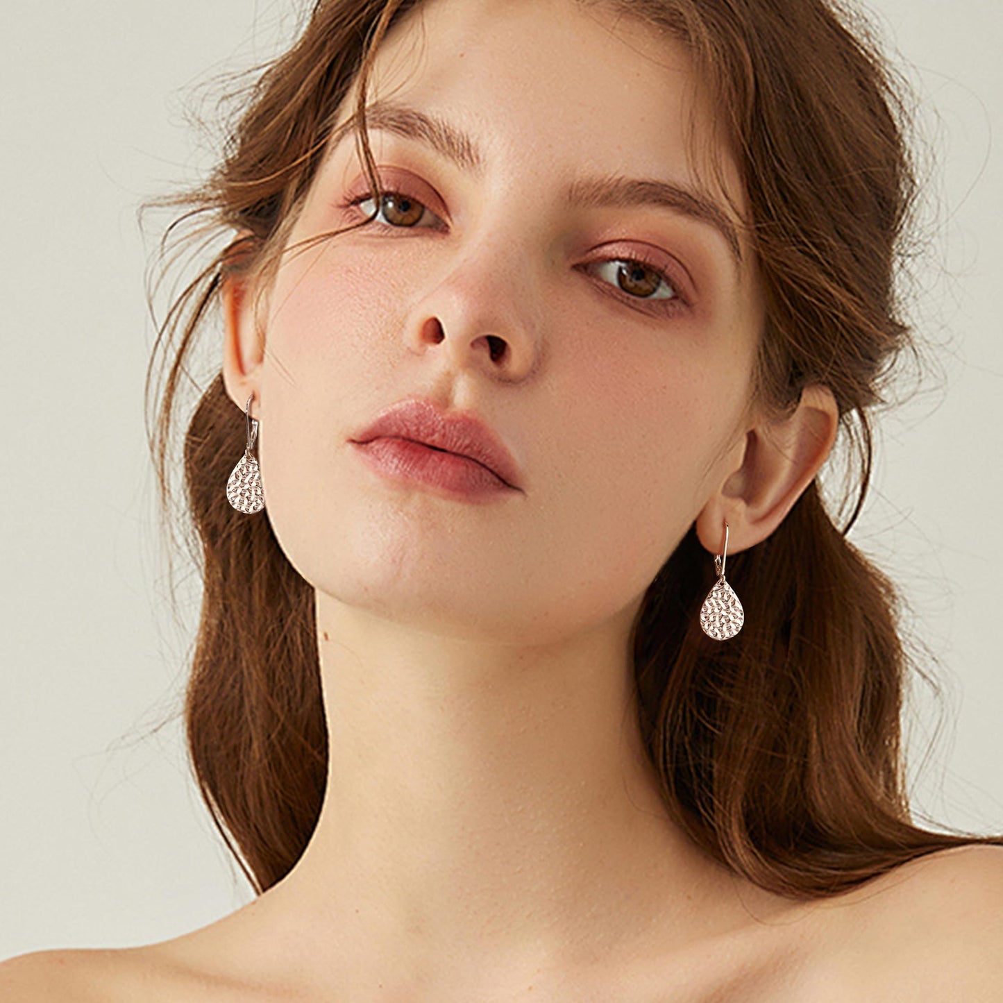 ALEXCRAFT Sterling Silver Teardrop Dangle Earrings for Women Hypoallergenic Silver Earrings Leverback Teardrop Dangling Earring Hammered Drop Dangle Earings for Women Jewelry Gifts