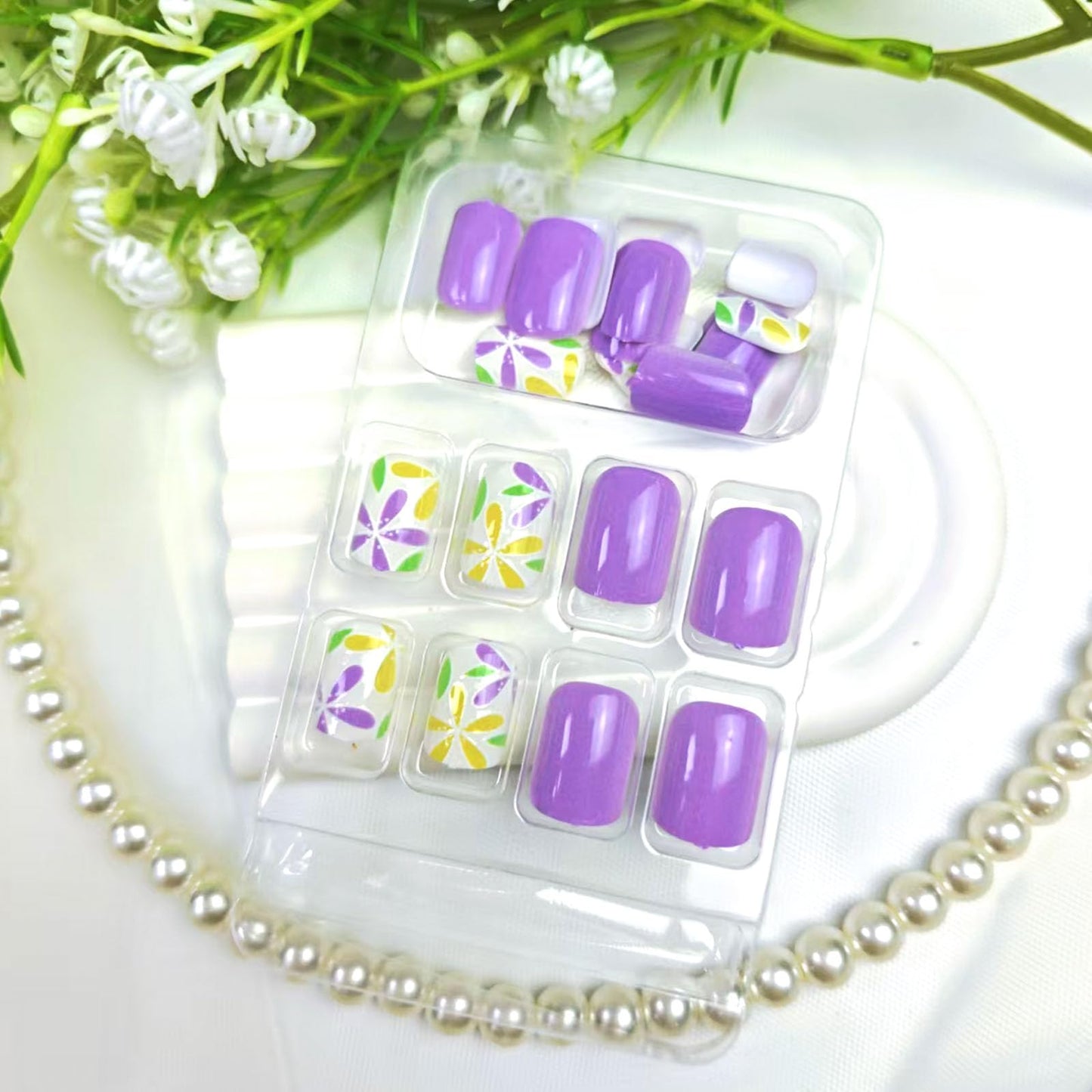 Short Press on Nails Square Fake Nails with Colorful Flower Designs Purple Nails Press ons Spring Summer False Nails for Women 24Pcs