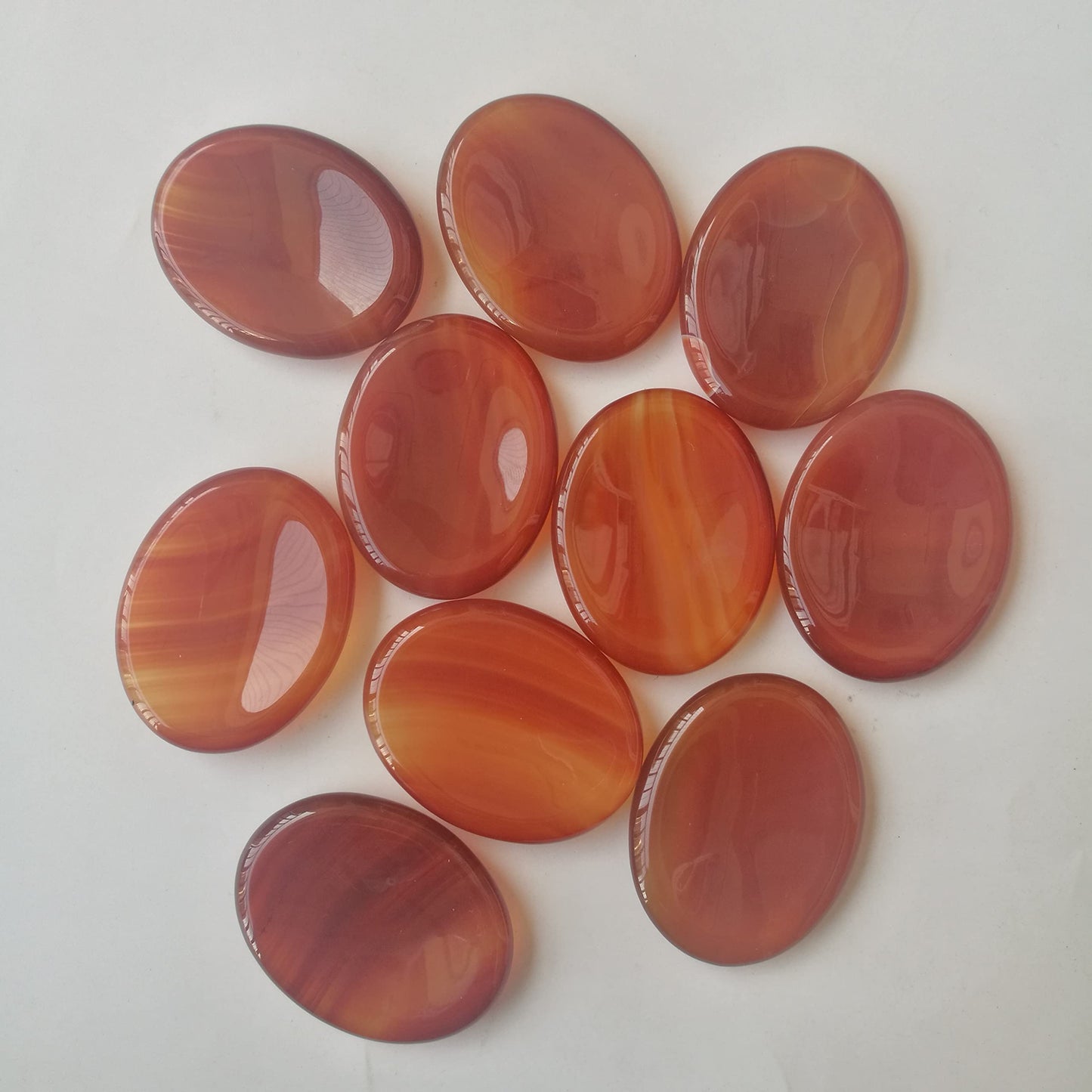 Bacatgem 1 Pcs Natural Carnelian Crystal Thumb Worry Stone,Stress Relax Healing Reiki Crystal Pocket Palm Stones