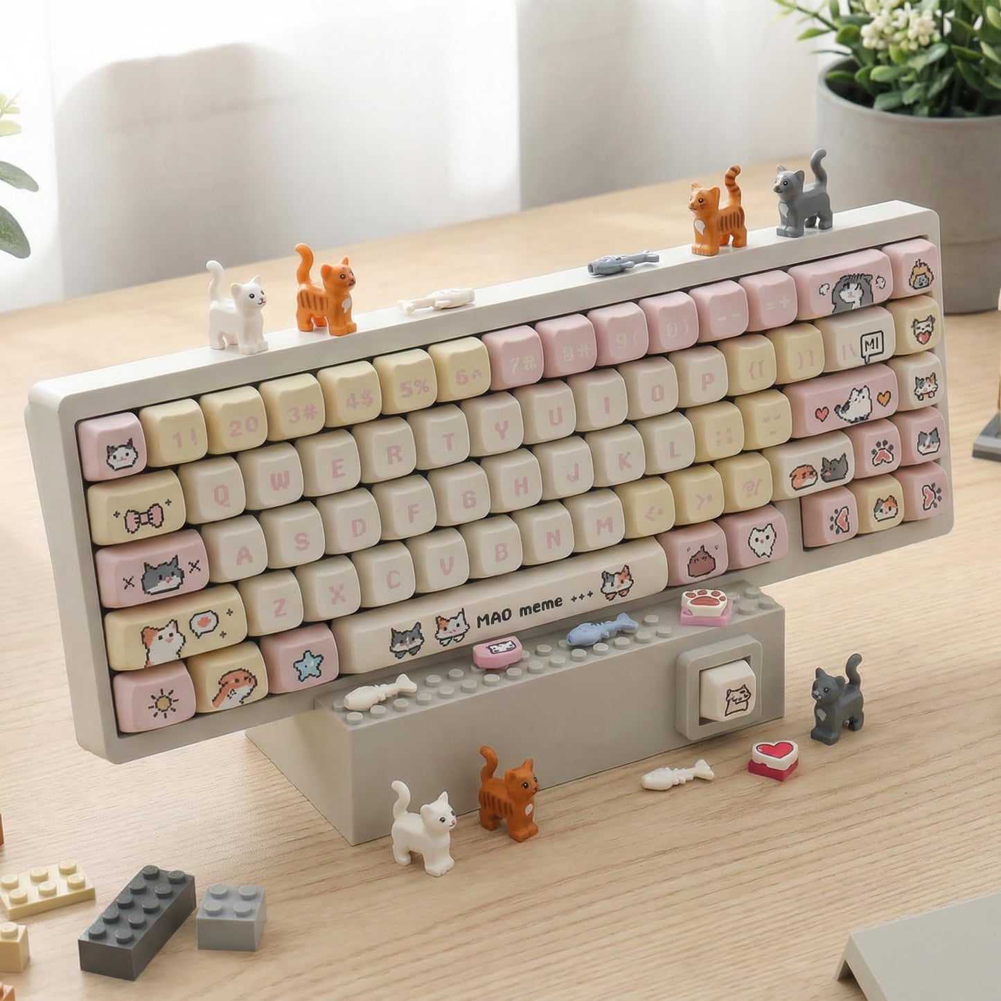 Hyekit Keyboard Display Stand | DIY Buildable ABS Mechanical Keyboard Storage Holder with 2 Replaceable Front Panels | Showcase for Building Bricks | Ideal Desk Setup Decor for Gamers and Enthusiasts
