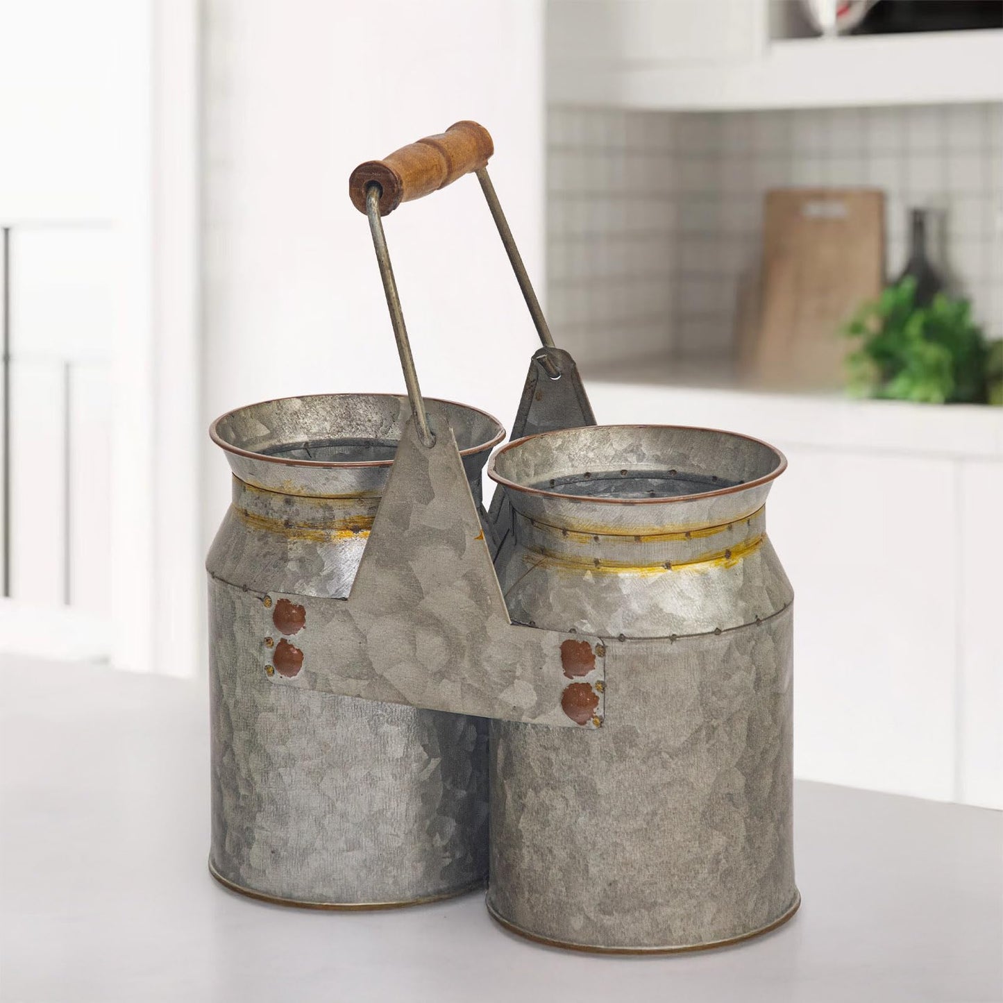 UPPER DECOR Set of 2 Rustic Galvanized Utensil Holders with Handles, Farmhouse Kitchen Crocks for Spoons, Forks & Knives, Countertop Organizer Buckets for Rustic Farmhouse Decor, 8"x4"x6.75"