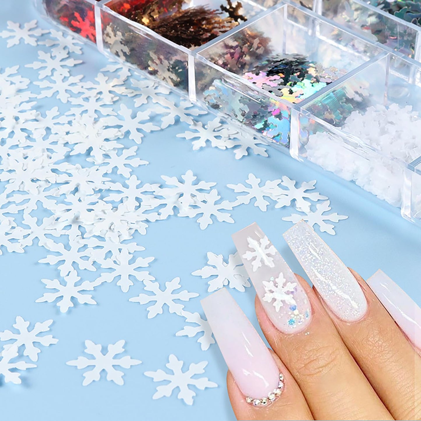 Snowflake Nail Glitter Flakes, Christmas Snowflake Glitter Nail Sequins Gold Silver Red Snowflake Design Nail Supplies for Women Manicure Charms Decorations, DIY Sparkly False Nails Crafts