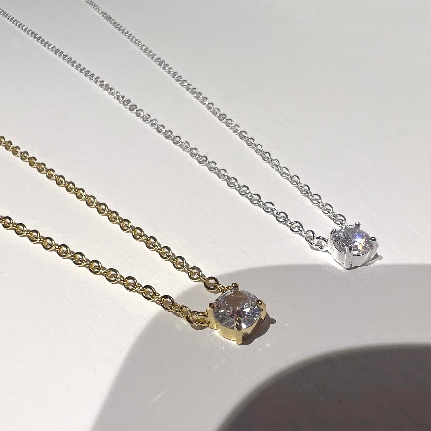 Zeffy Silver Dainty Pendant Necklace, Simple Silver CZ Diamond Choker, 16"+2" Extender, Perfect for Women