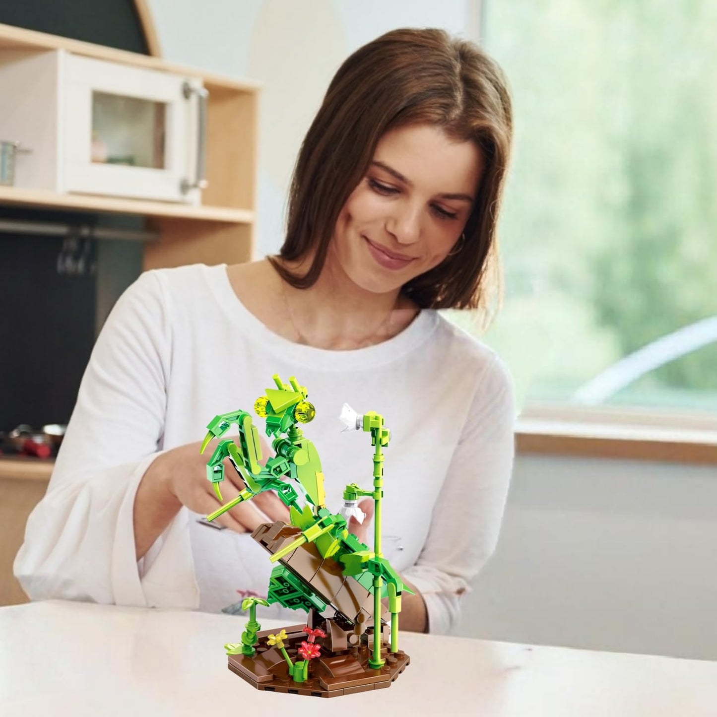 WULOBOOI Ideas Insect Collection Toy Building Sets, Chinese Mantis with Flowers Nature Display Models for Home Decor, Fun Bug Gift for Animals Lovers Woman Teens Adults
