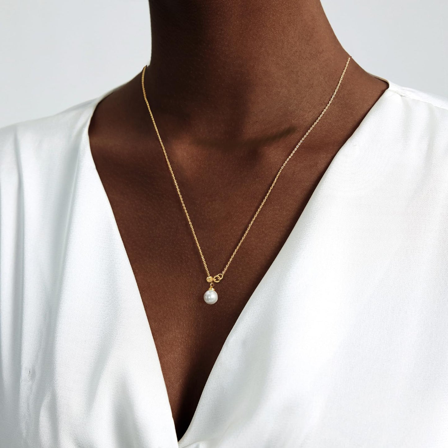 Luxval Long Pearl Necklaces Dainty Gold Pearl Lariat Necklace Stack Prom Drop Dangle Statement Adjustable Necklace Trendy Simple Pearl Choker Y-Shaped Chain Wedding Women's Jewelry Set Gift