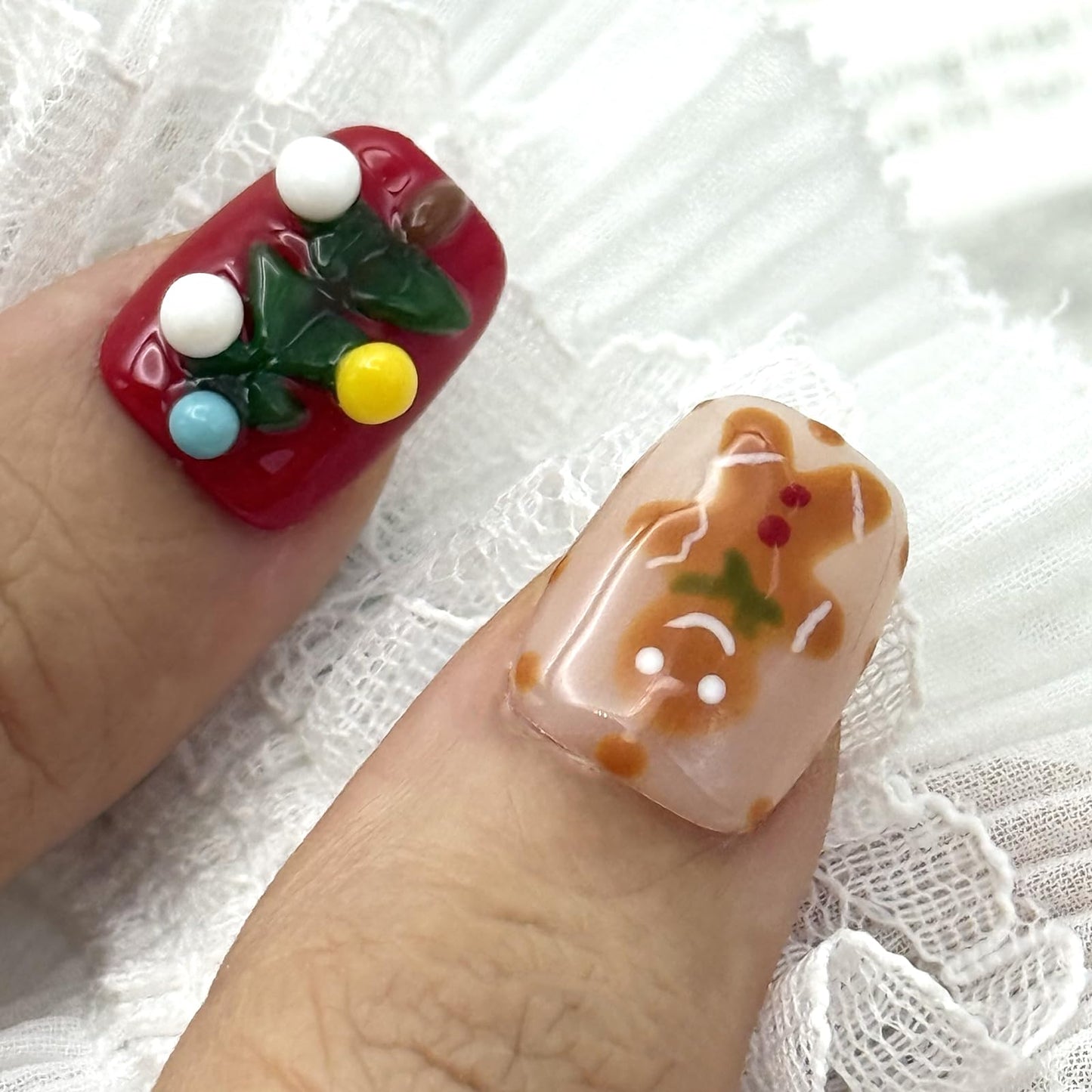 Christmas Short Square Press-On Nails, 3D Holiday Designs with Snowman and Bear, Festive Artificial Nails, for Women Girls Holiday