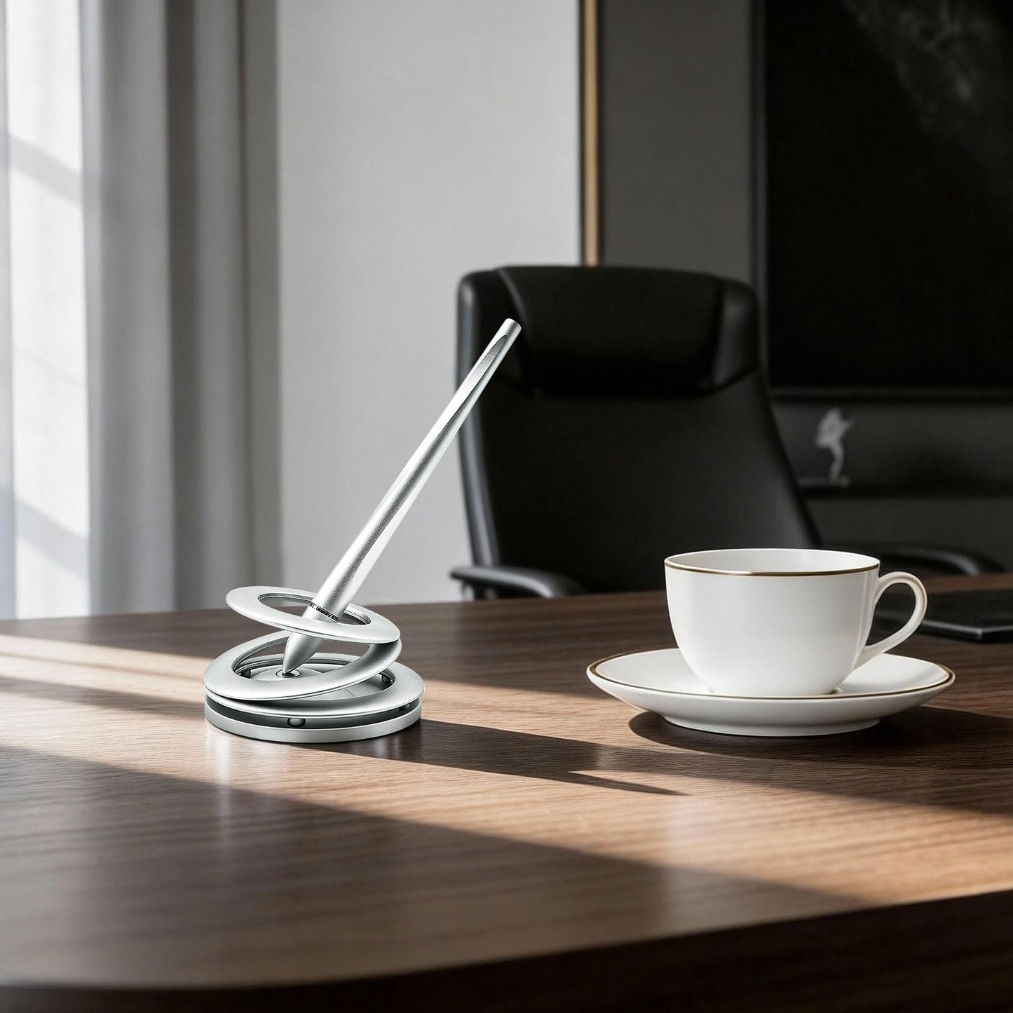 Ovatt Hoverpen Interstellar - Space Silver, Ballpoint Pen, Unique Conversational Starter, Premium Futuristic Design, Precision Flow Ink, Schmidt Ballpoint Cartridges (Silver)