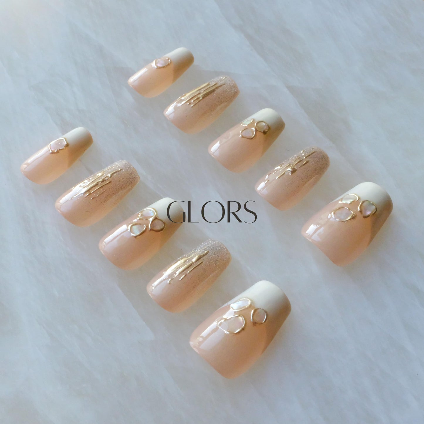 [GLORS] Purly Handmade Medium Ballerina Press on Nails | Mica Love - Shell Piece Pure and Seductive Fake False Nail Art, 10 Pieces (Small, MB)