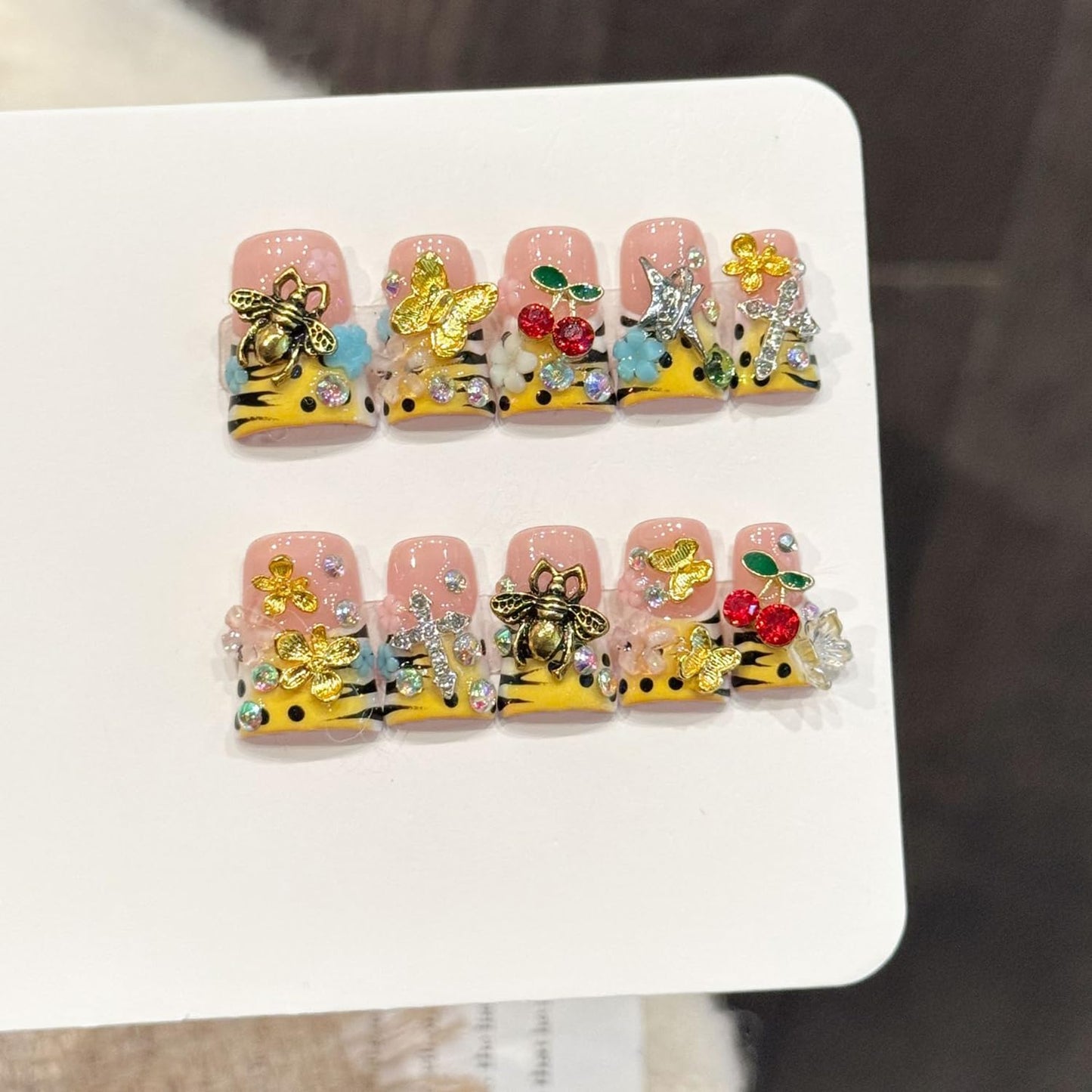 10 Pcs Duck Press on Nails Medium Handmade Acrylic Nail 3D Luxury Rhinestone Butterfly Bee Acrylic Fake Nails Flower Designs Stick on Nails Full Cover Thick False Nails for Women Nail Art DIY（Size S）