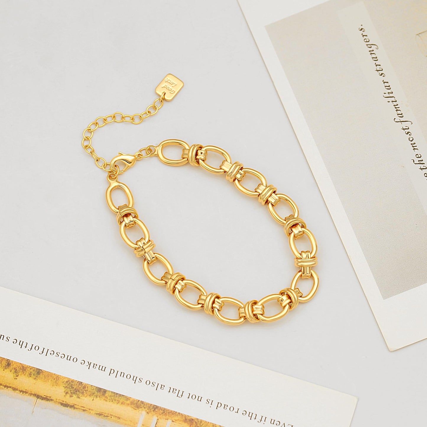 SOFYBJA Dainty 18K Gold Chunky Oval Chain Bracelet for Women Adjustable Link Bracelet Layering Jewelry