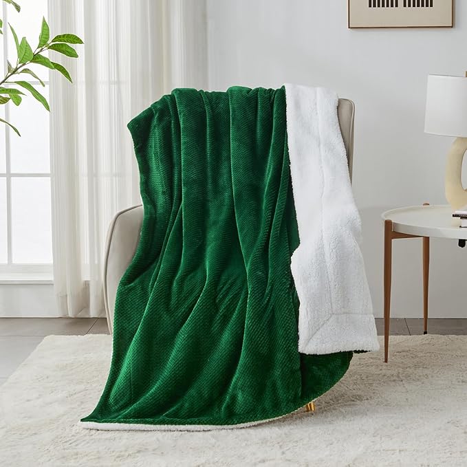 SOCHOW Waffle Sherpa Fleece Throw Blanket, Super Soft Fuzzy Warm, Lightweight Fluffy Reversible Plush Blanket for Bed Sofa Couch, 50 x 60 Inches Forest Green