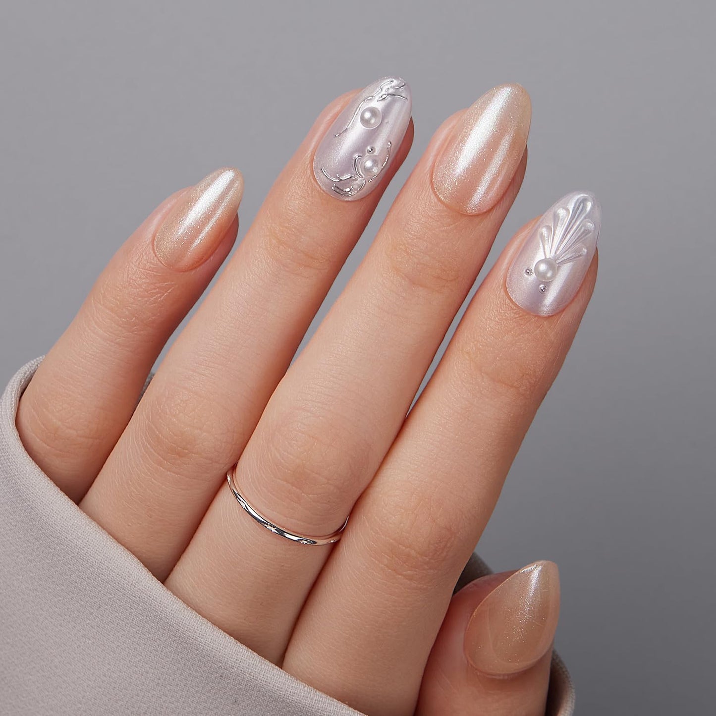 VSALON Press-On Nails Short Almond - Pearl White 3D Metallic Fake Nails for Women, 32 Main Nails in 16 Sizes &10 Champagne Alternative Nails - 42 PCS Reusable Glue on Nails Set with Tool Kit