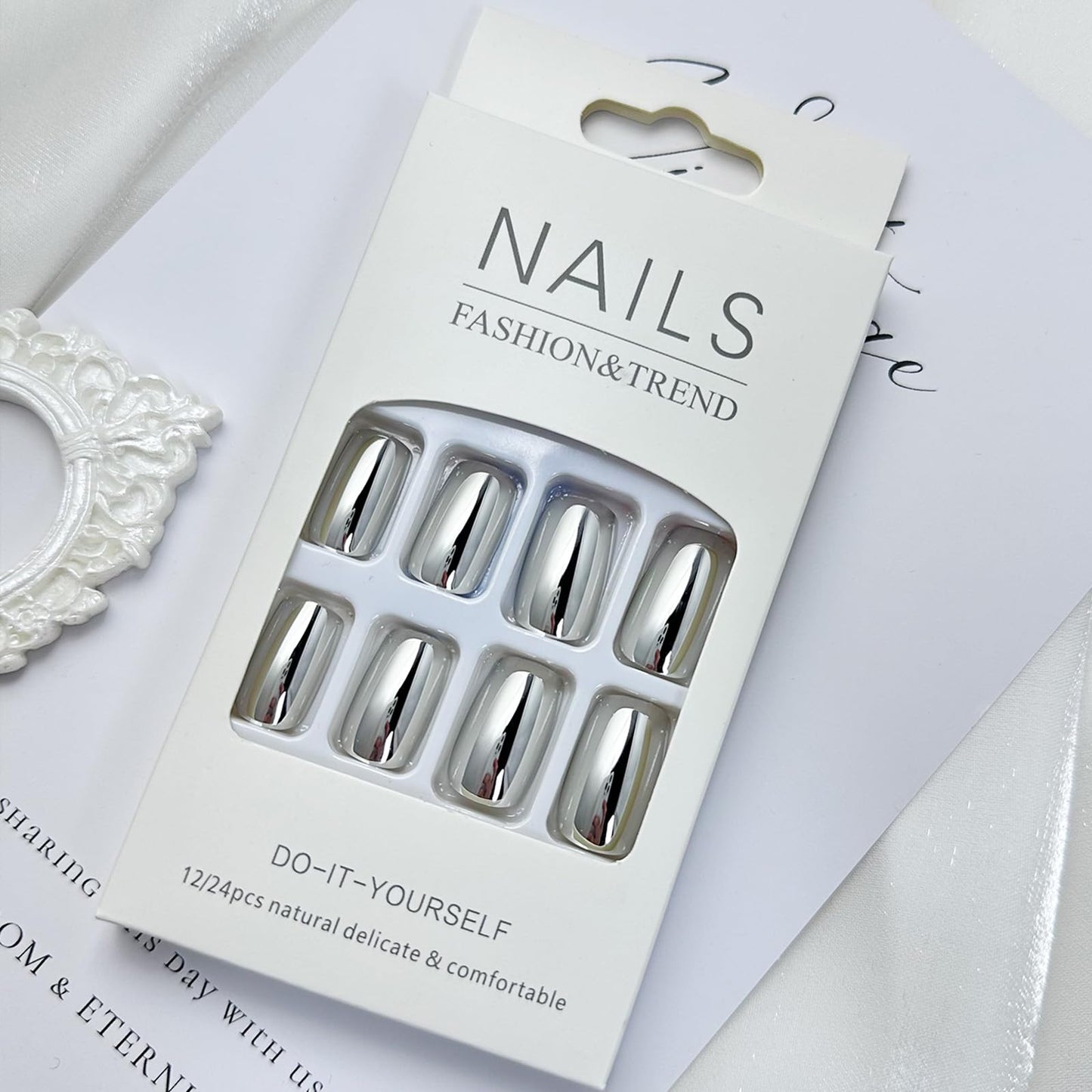 FJSMTOPl Silver Press on Nails - Medium Square Fake Nails - Metallic False Nails - Acrylic Glue on Nails - Artificial Stick on Nail for Women Nail Manicure 24 Pcs