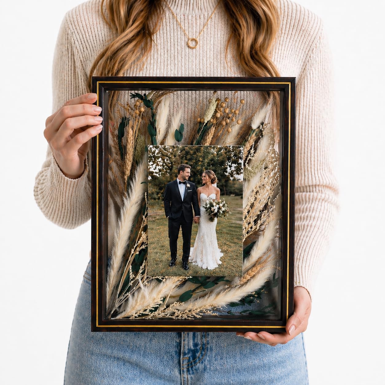 Pressed Flower Frame – Durable Dual Panel Design Glass Frame for Pressed Flowers – 11x14 Extra Large Easy-to-Use Gift Dried Flower Arrangements – Portrait or Landscape Floating Frames for Versatile Decor