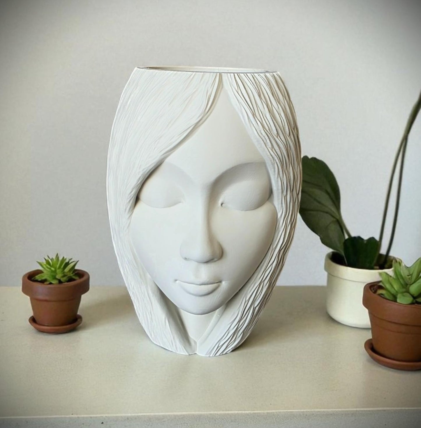 Face Planter Vase – Modern Woman Head Flower Pot, 3D Printed White Decorative Pot for Indoor Plants (Ivory, 6x5x4)
