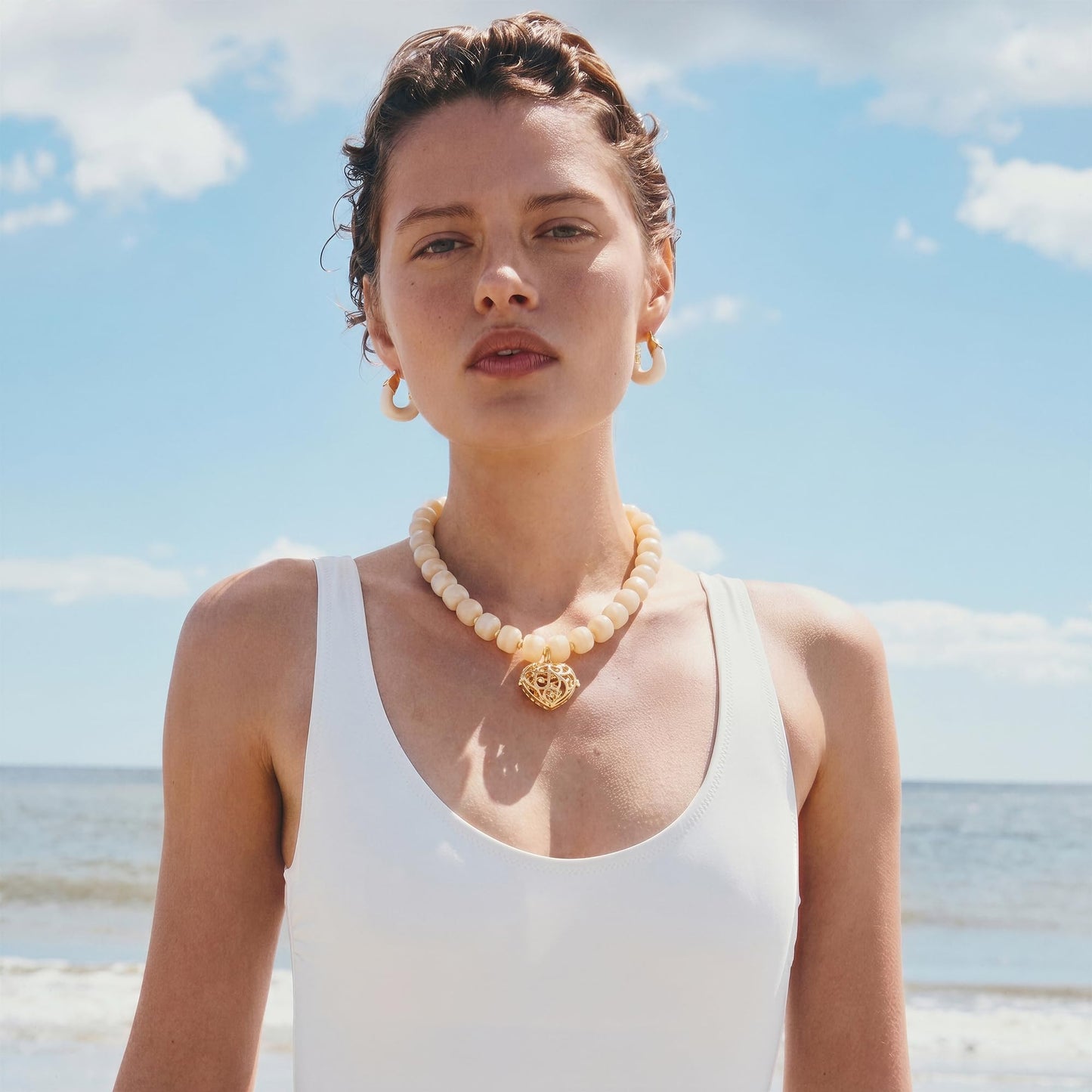 MIUSISHIYU Colorful Chunky Essential Oil Diffuser Necklace Boho Heart Locket for Aromatherapy Hypoallergenic Statement Jewelry Gift for Women