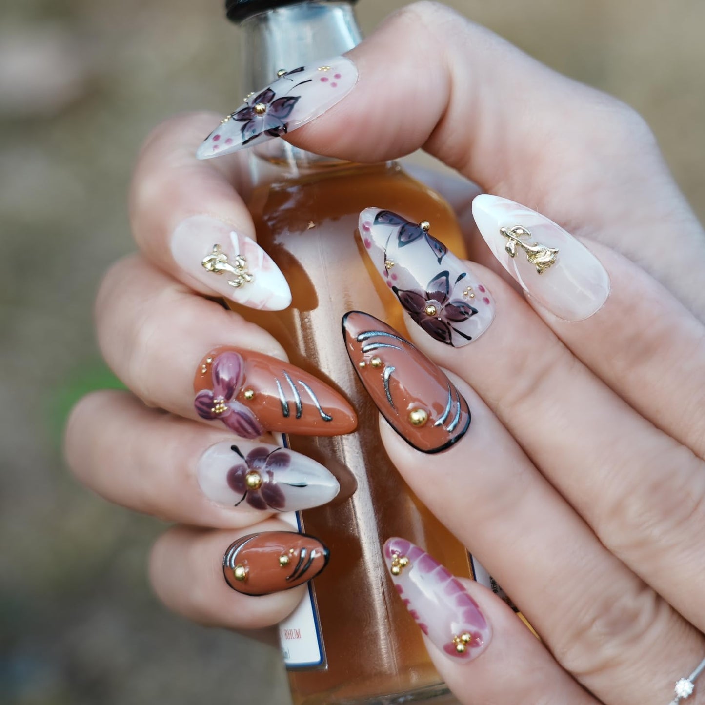 Tesytto Almond Press on Nails Handmade - 3D White Flower & Caramel Orange Glossy Design, Luxury Embossed Reusable False Nails for Daily Wear(Orange Pink Flower Glaze, M)